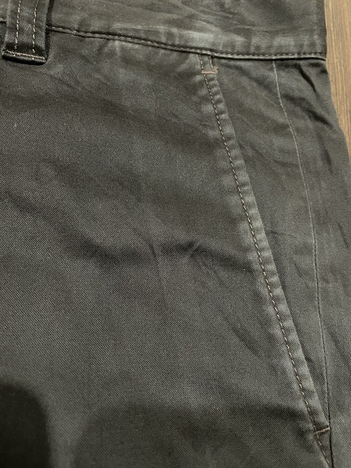 Black Label Vintage Burberry Black Label Flap Checked Pocket Cargo Pants Size US 30 / EU 46 - 15 Thumbnail