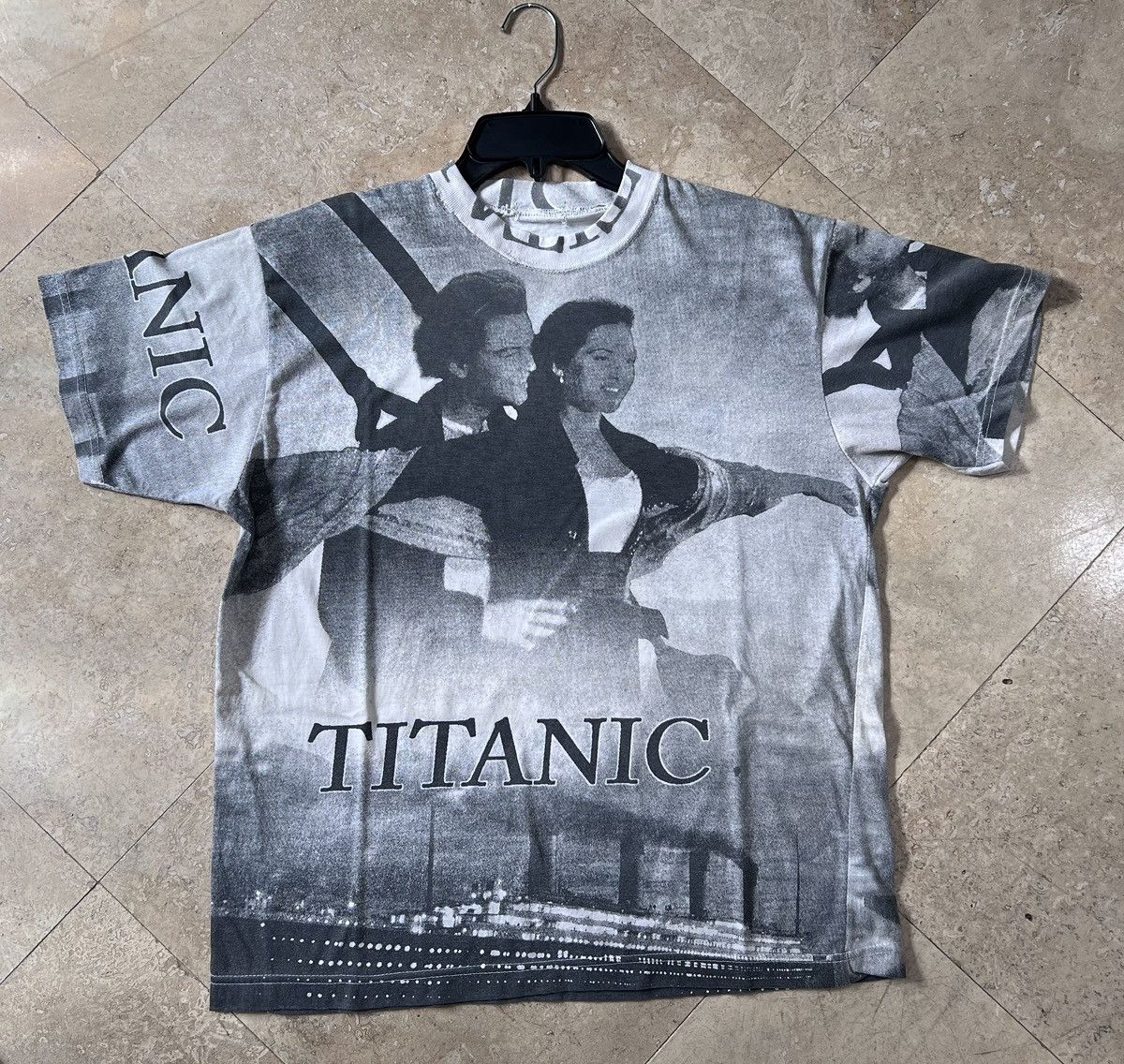 Vintage AOP Titanic Tee Size large Size US L / EU 52-54 / 3 - 6 Thumbnail