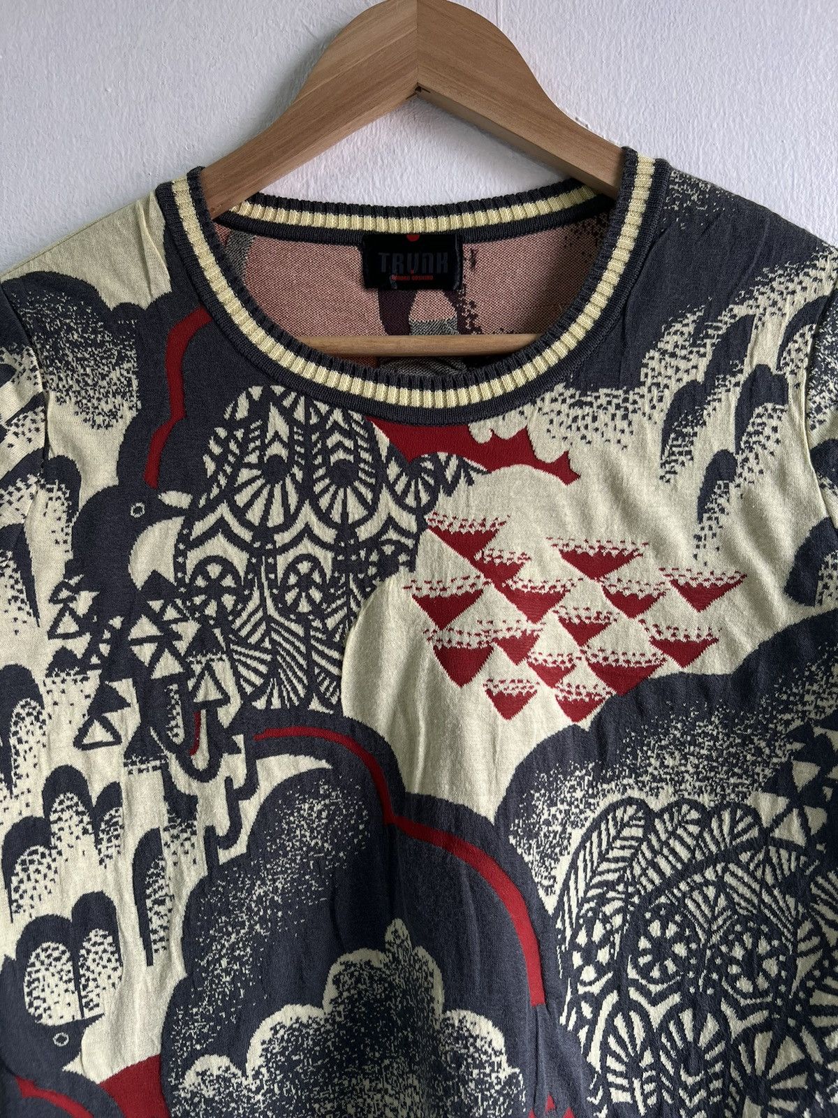 Hiroko Koshino Homme × Japanese Brand × Vintage VINTAGE HIROKO KOSHINO FULLPRINT TEE Size S / US 4 / IT 40 - 2 Thumbnail