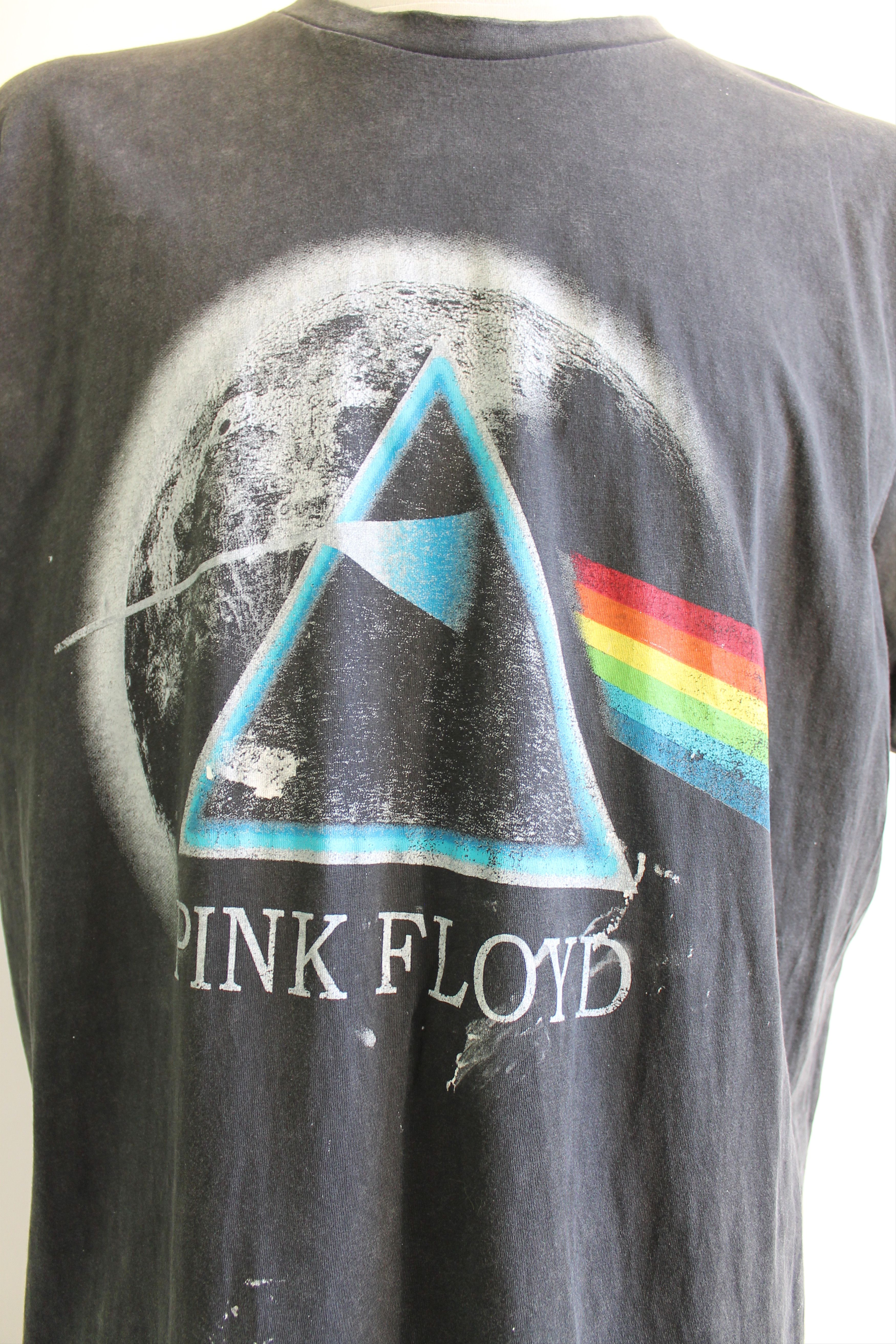 Pink Floyd Pink Floyd Dark side of the Moon Reprint T shirt Size US XXL / EU 58 / 5 - 2 Thumbnail