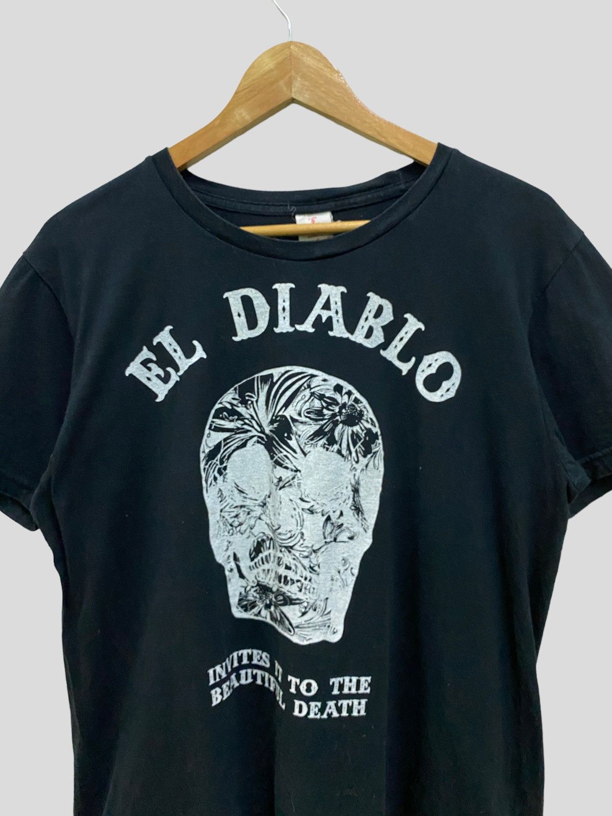 Designer × Japanese Brand EL DIABLO INVITES TO BEAUTIFUL DEATH TSHIRT Size US M / EU 48-50 / 2 - 4 Thumbnail