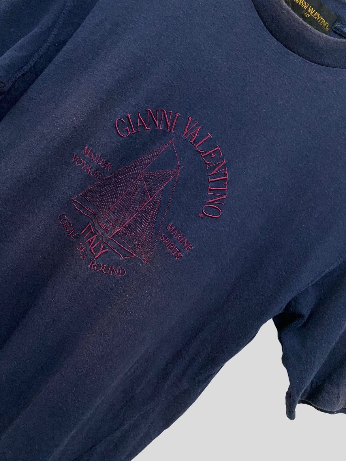 Gianni Valentino × Vintage VINTAGE GIANNI VALENTINO MARINE EMBROIDERED FADED TSHIRT Size US S / EU 44-46 / 1 - 6 Thumbnail