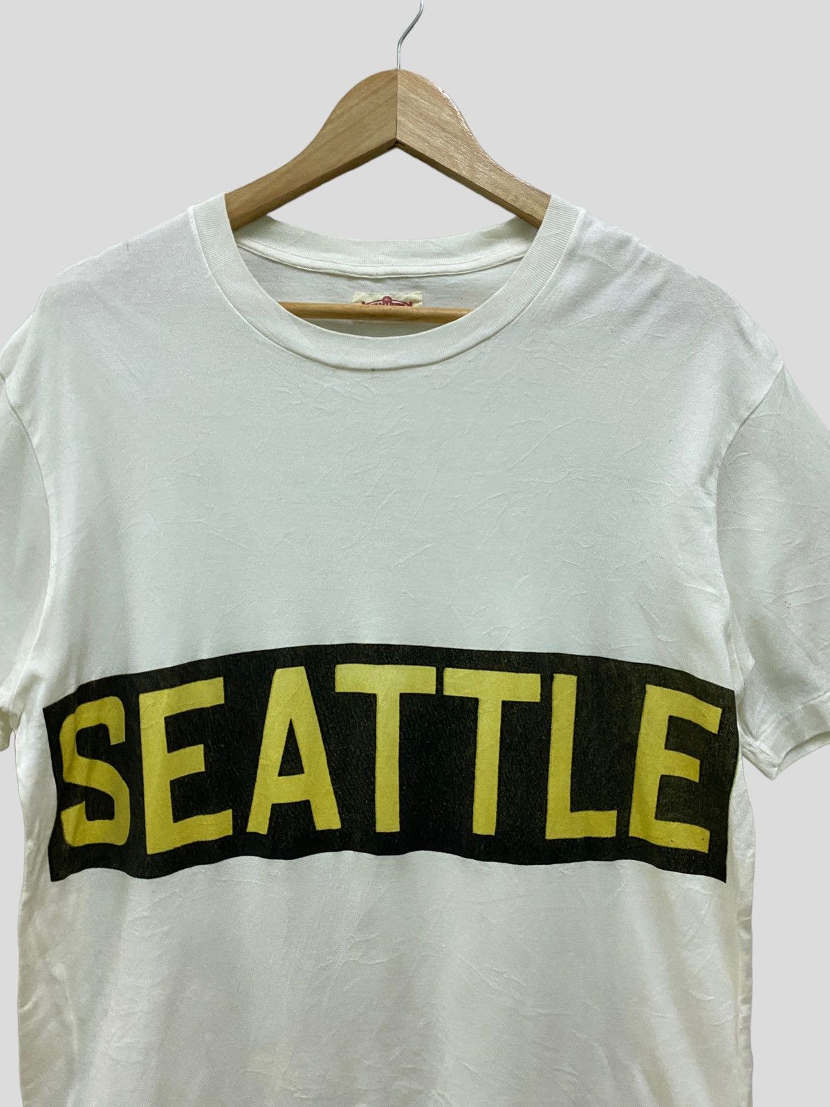 HOLLYWOOD RANCH MARKET HR MARKET SEATTLE BIG LOGO TSHIRT Size US M / EU 48-50 / 2 - 3 Thumbnail
