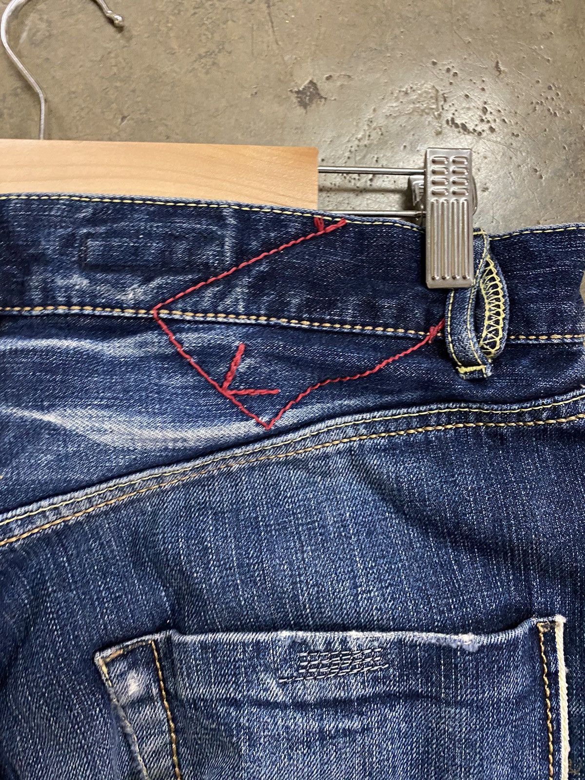 Japanese Brand × Vintage Vintage Thrashed Kunna Distressed Denim Pants Size 30" / US 8 / IT 44 - 14 Thumbnail