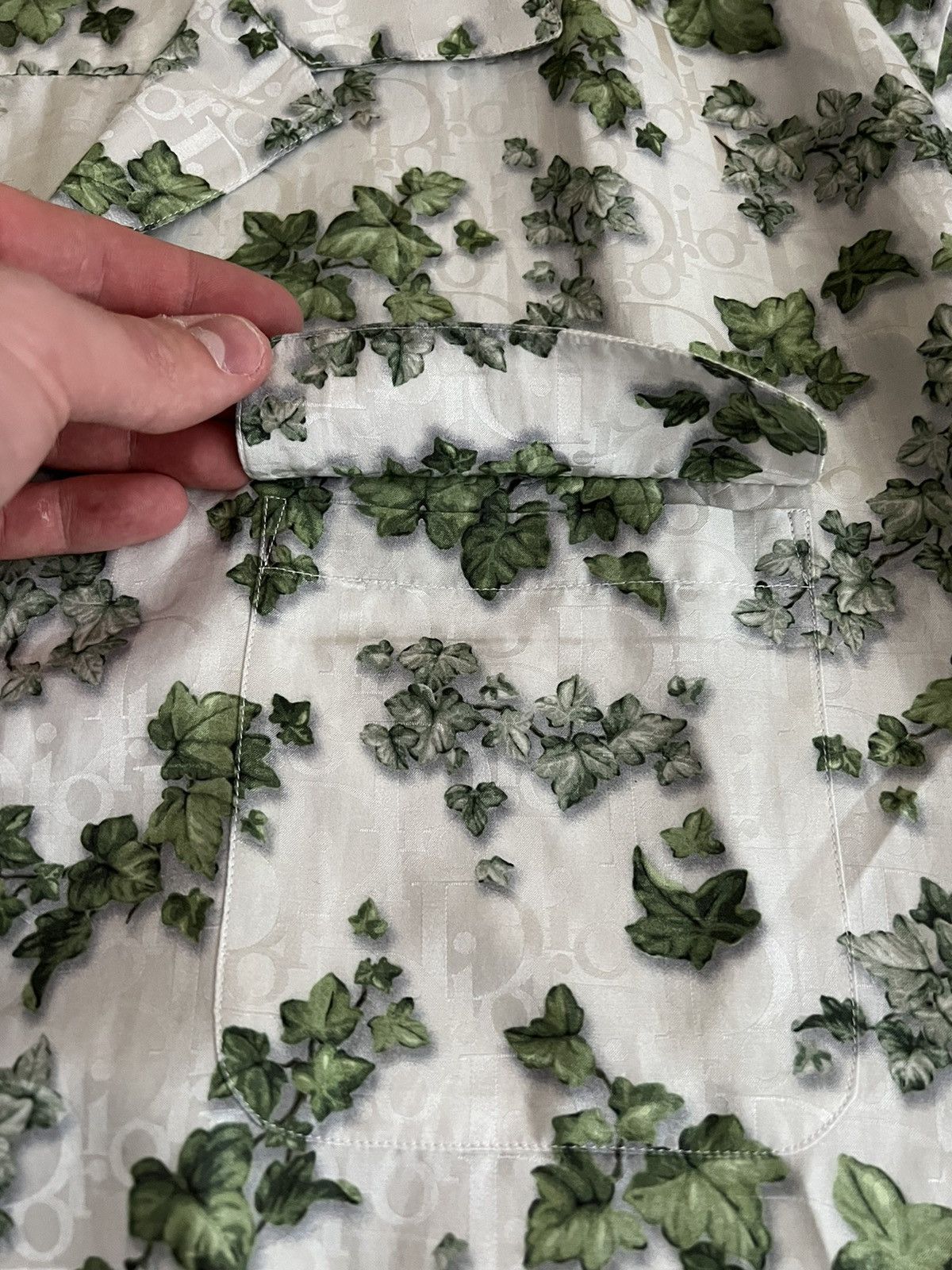 Dior × Kim Jones Oblique Logo Hawaiian Leaf Shirt 2021 Amoako Boafo Size US XL / EU 56 / 4 - 6 Thumbnail