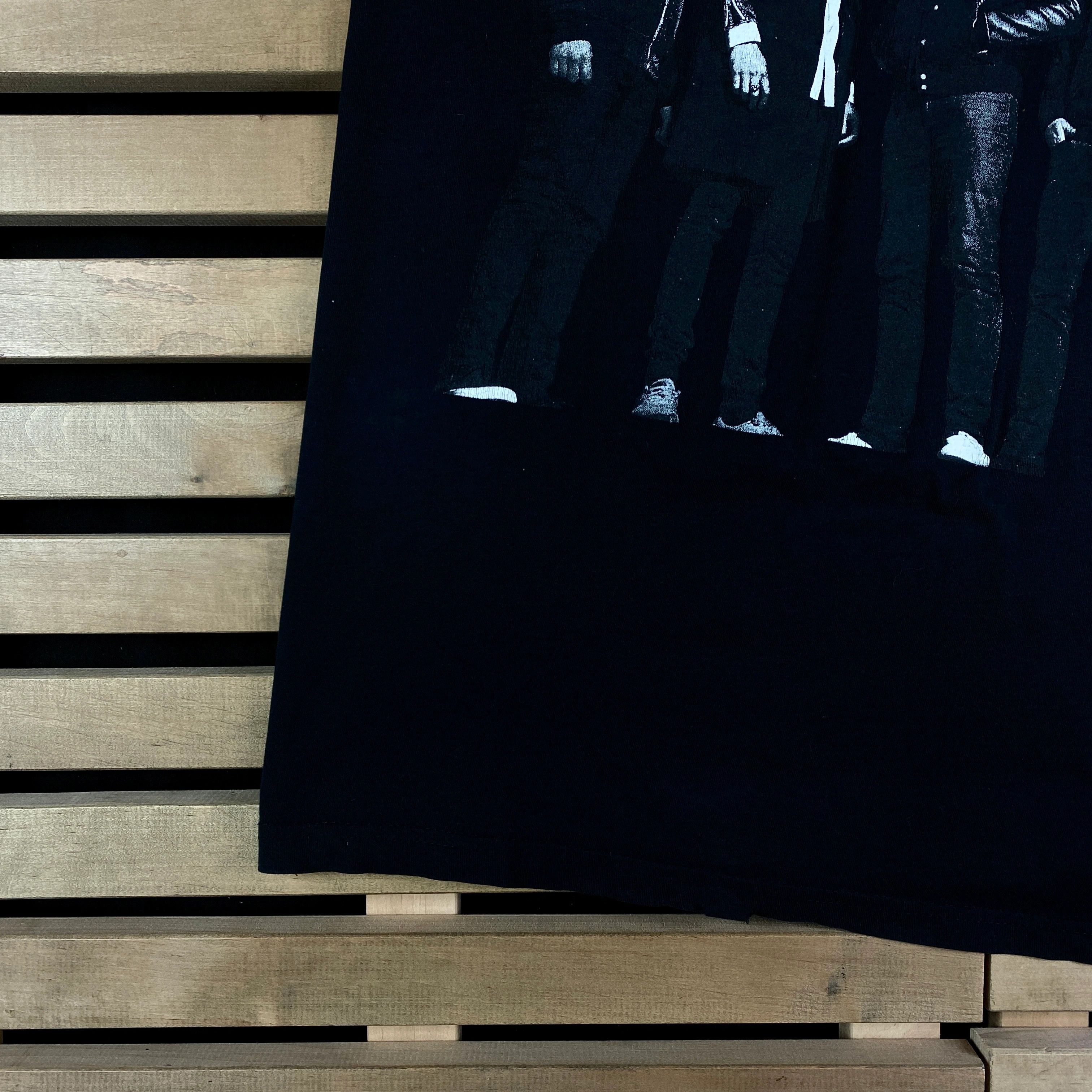 Band Tees × Vintage Mens Vintage T Shirt kasabian Size L Size US L / EU 52-54 / 3 - 3 Thumbnail