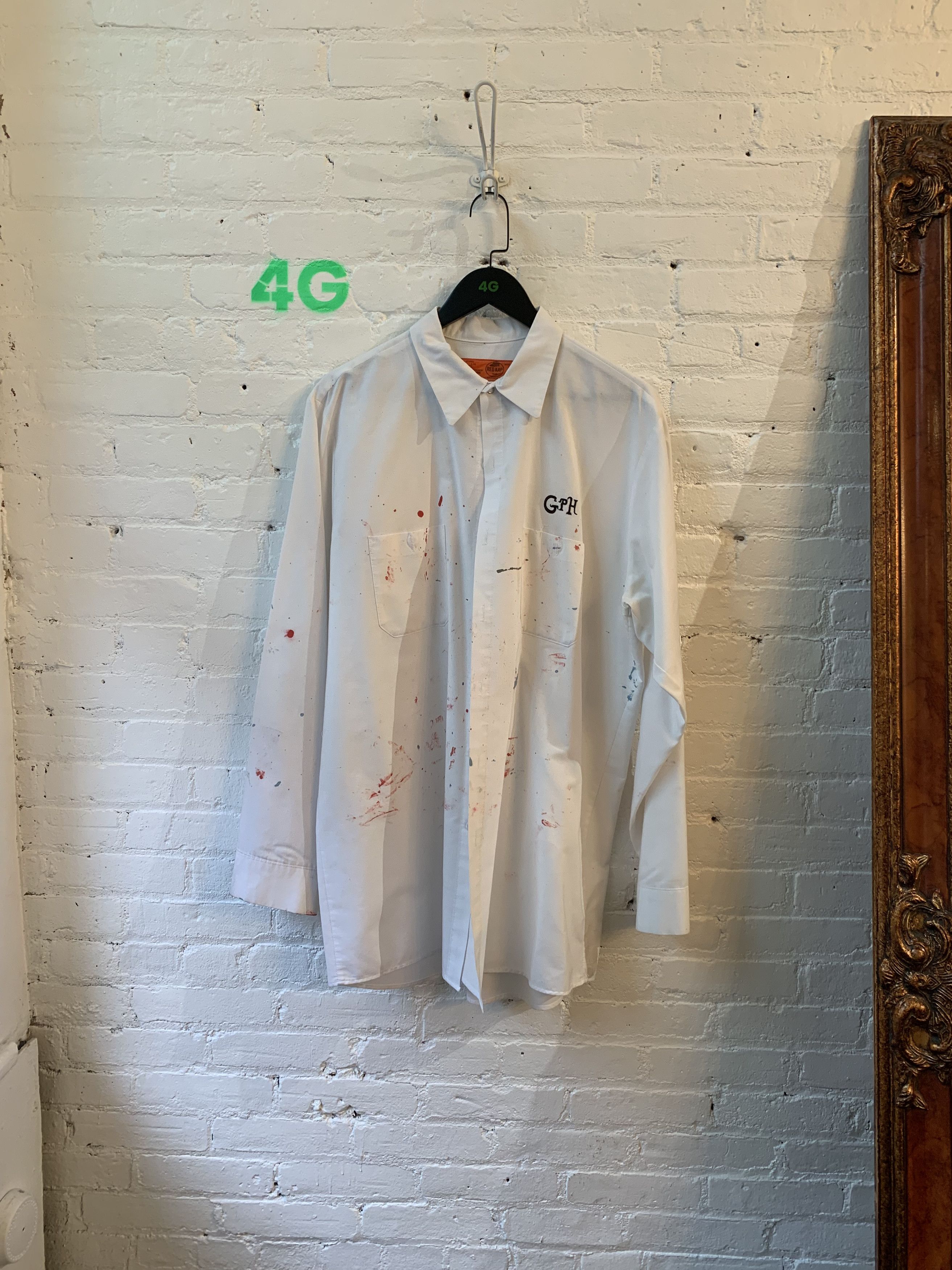 GPH ROSE BAR PAINT THRASHED BUTTON UP