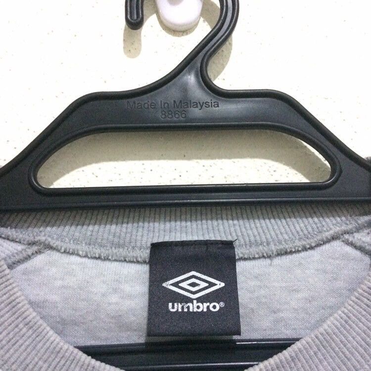 Umbro UMBRO spellout Big Logo Sweatshirt Vtg Umbro Sport Size US M / EU 48-50 / 2 - 3 Thumbnail