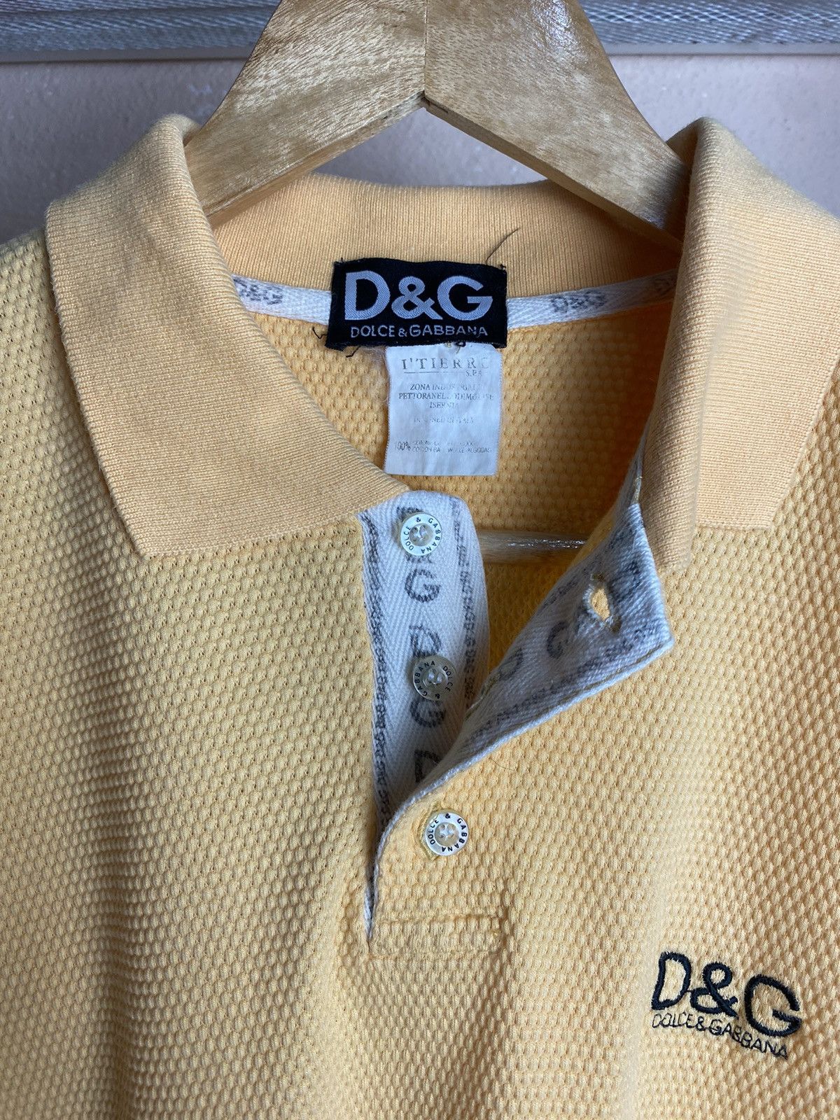 Dolce & Gabbana Dolce & Gabbana Yellow Polos Shirt Size US M / EU 48-50 / 2 - 5 Thumbnail