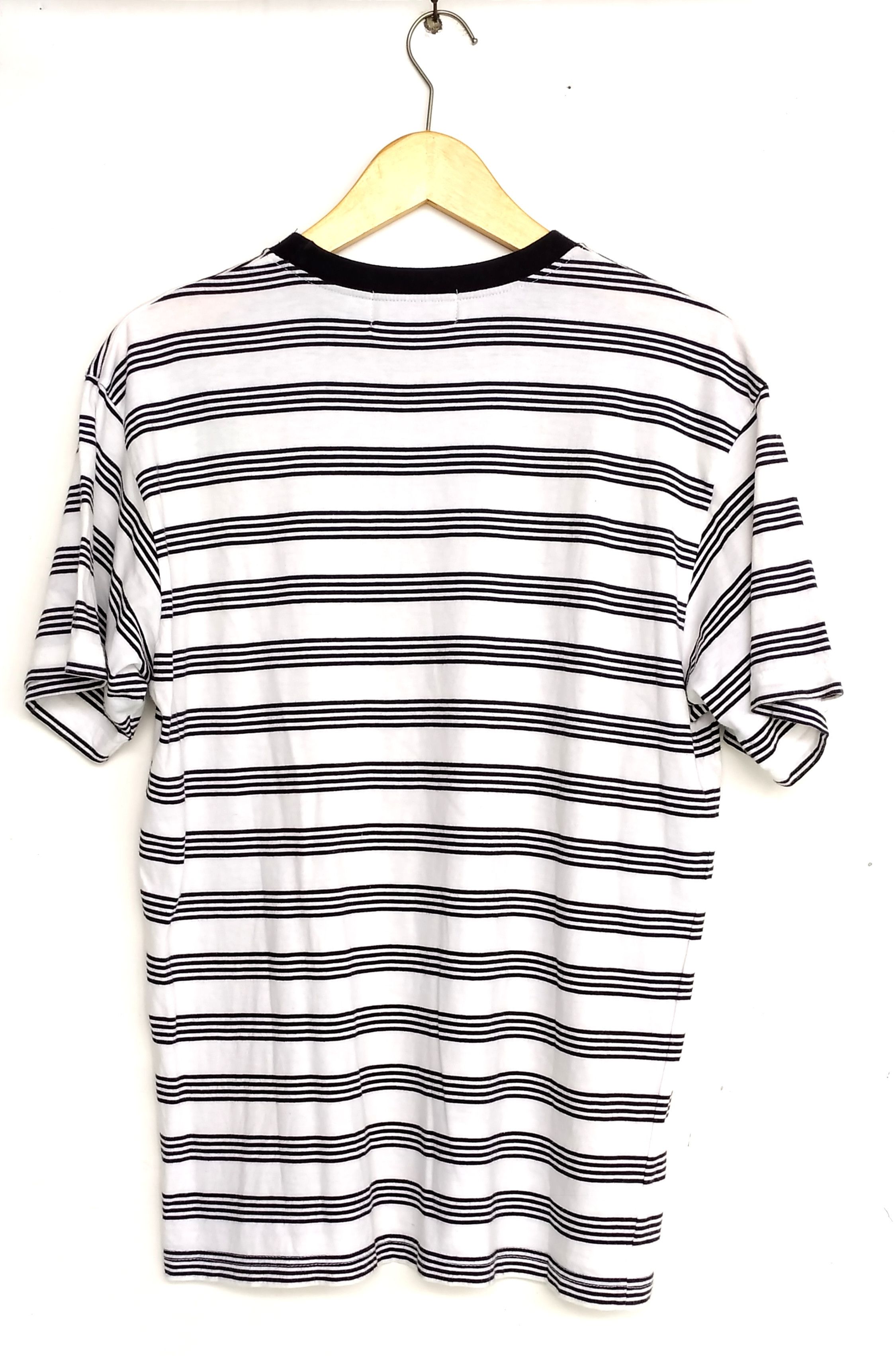 Gianni Valentino Vtg GIANNI VALENTINO striped t shirt size M Size US M / EU 48-50 / 2 - 2 Thumbnail