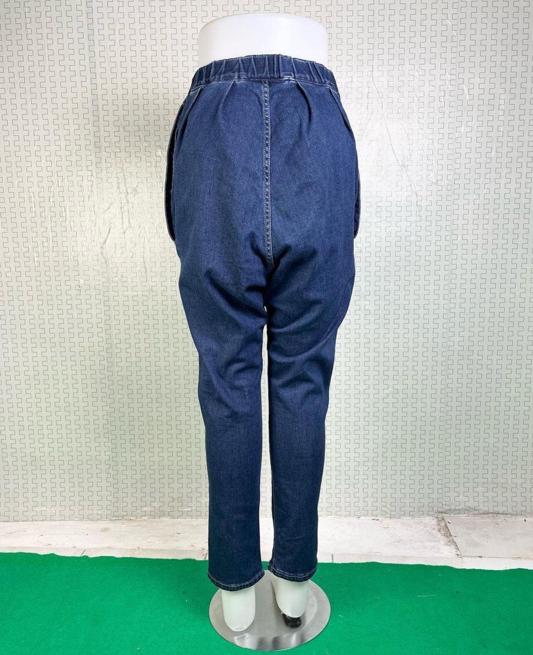 Issey Miyake Vtg MERCIBEAUCOUP by Issey Miyake strectchy pleated pants Size 31" - 18 Thumbnail