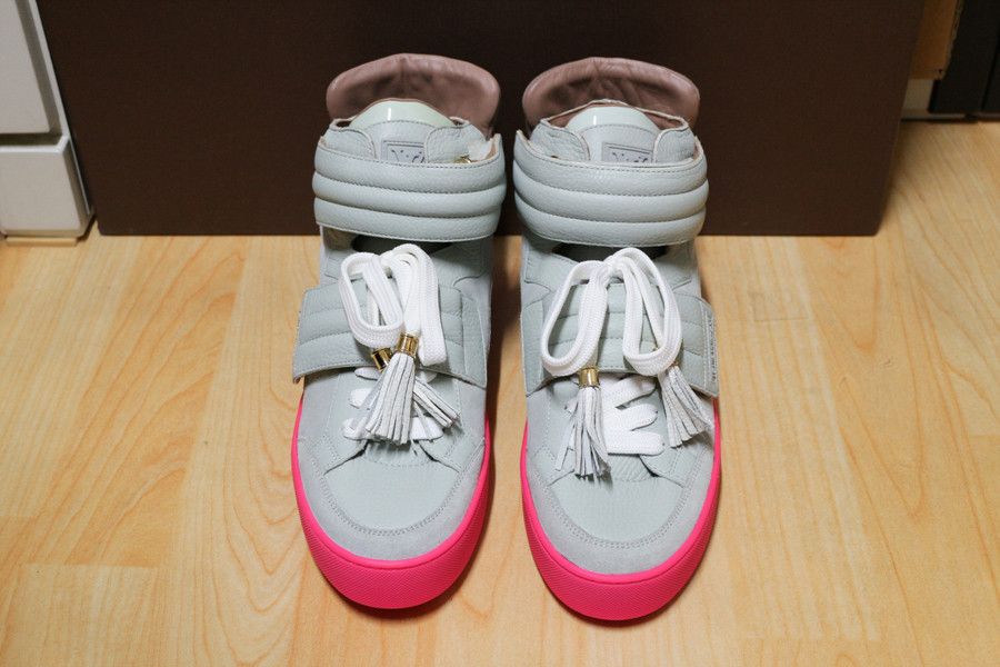 Louis Vuitton Louis Vuitton Kanye West Jasper Grey Pink Patchwork LV7.5 Size US 8.5 / EU 41-42 - 1 Thumbnail