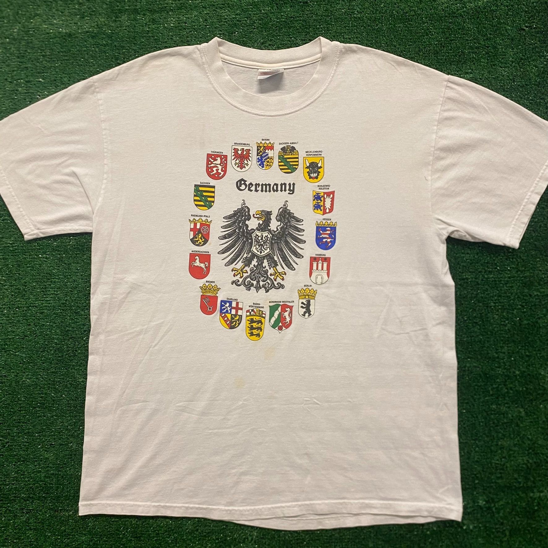 Hanes Germany State Flags Vintage 90s T-Shirt Size US L / EU 52-54 / 3 - 1 Thumbnail