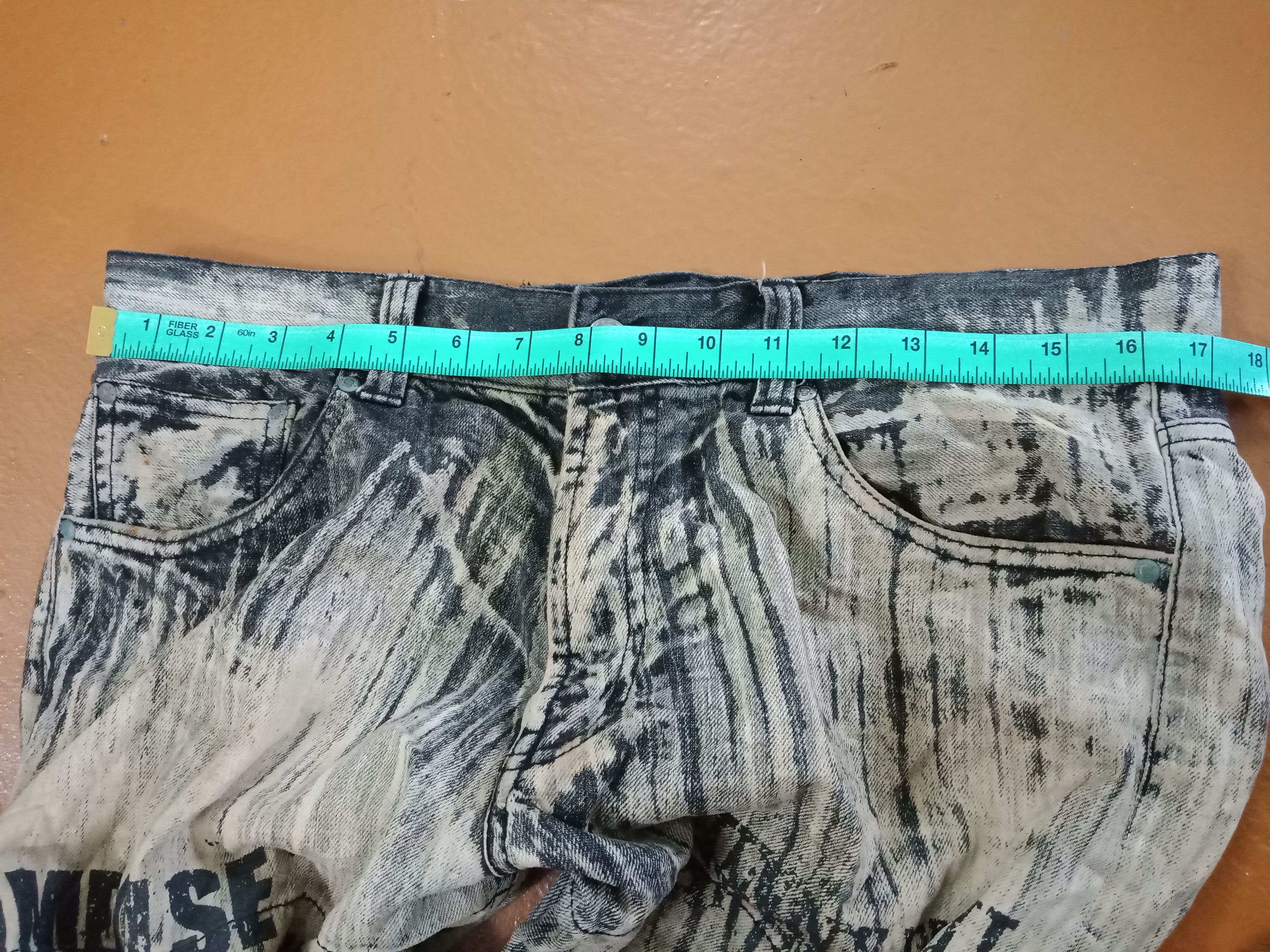 semanticdesign Impulse Pleasure Funny Devil Skull Acid Wash Distressed Size US 34 / EU 50 - 8 Thumbnail