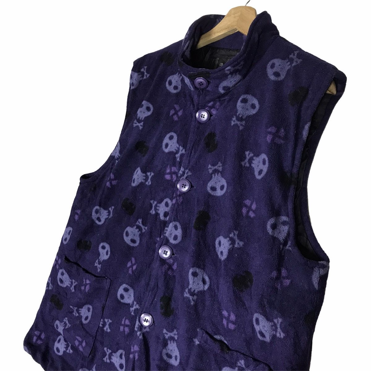 Vintage Vintage TOUKA Skull Halloween Fleece Button Vest Jacket Size US L / EU 52-54 / 3 - 4 Thumbnail