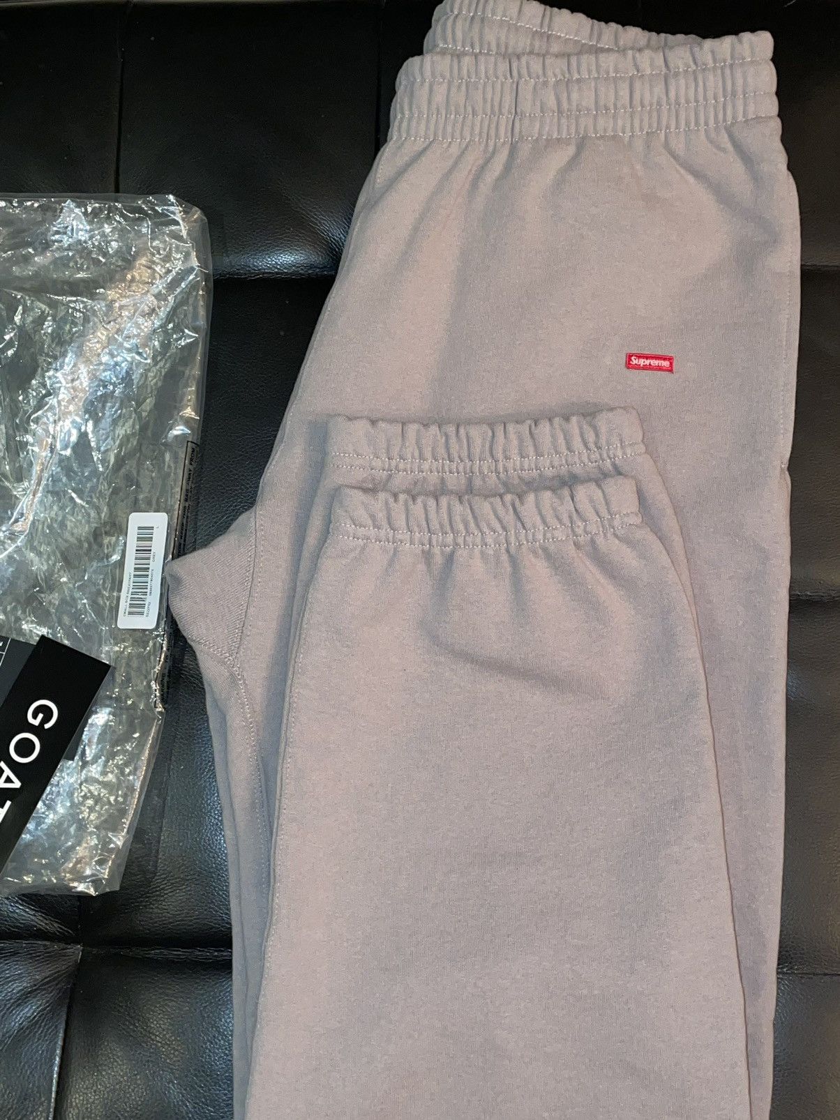 Supreme Small Box Sweatpants | Grailed