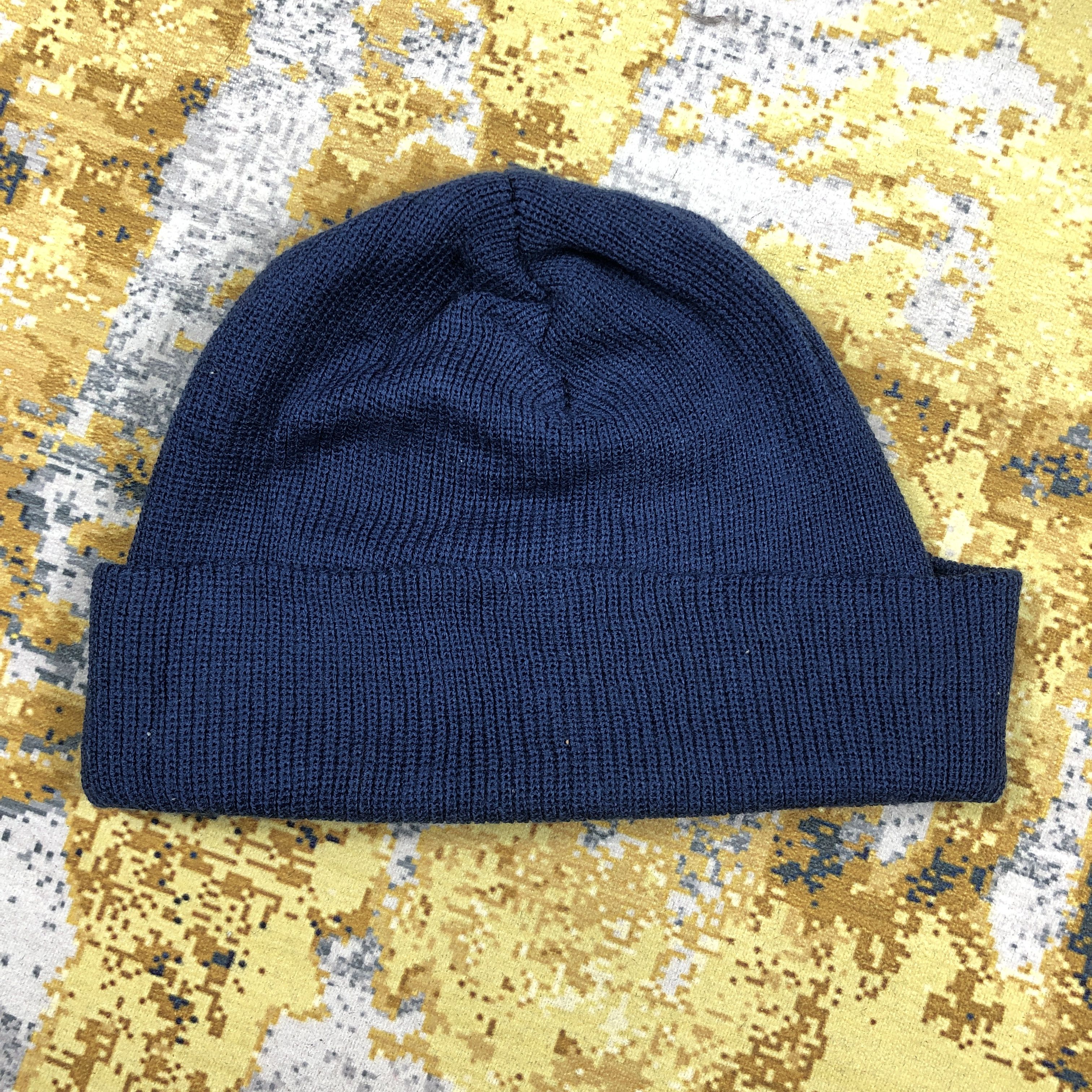 Vintage Vintage Dragon Skateboard Beanie Hat B2162 Size ONE SIZE - 4 Thumbnail