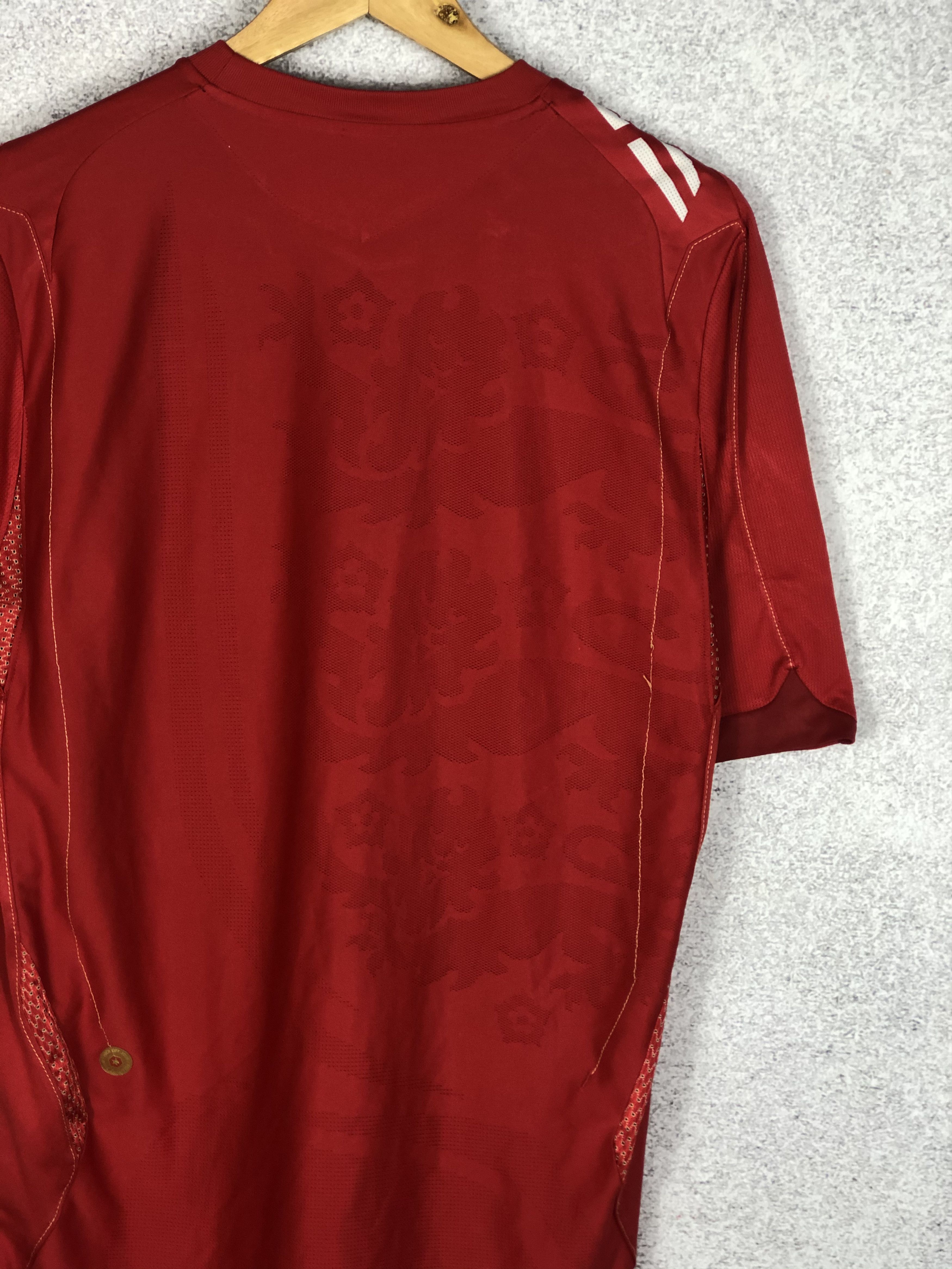 Umbro Vintage Umbro England 2006 2007 Away Soccer Jersey Shirt Size US M / EU 48-50 / 2 - 4 Thumbnail