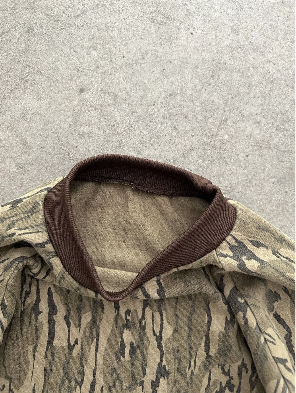 Vintage VINTAGE 80s CRAZY BAGGY WOODLAND CAMO RAGLAN CREWNECK Size US L / EU 52-54 / 3 - 3 Thumbnail
