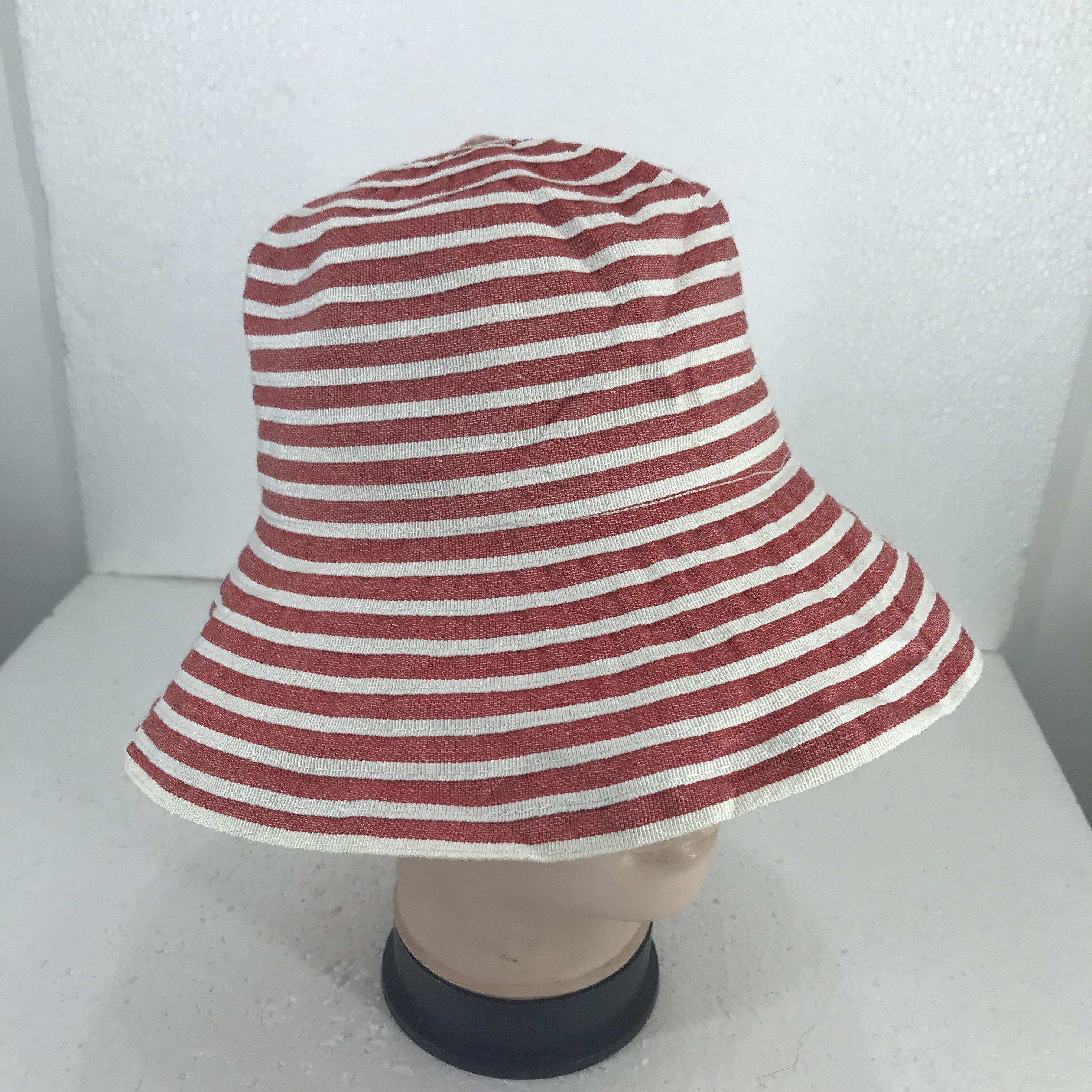 Donna Karan DONNA Made In Italy Striped Hat Size ONE SIZE - 2 Thumbnail