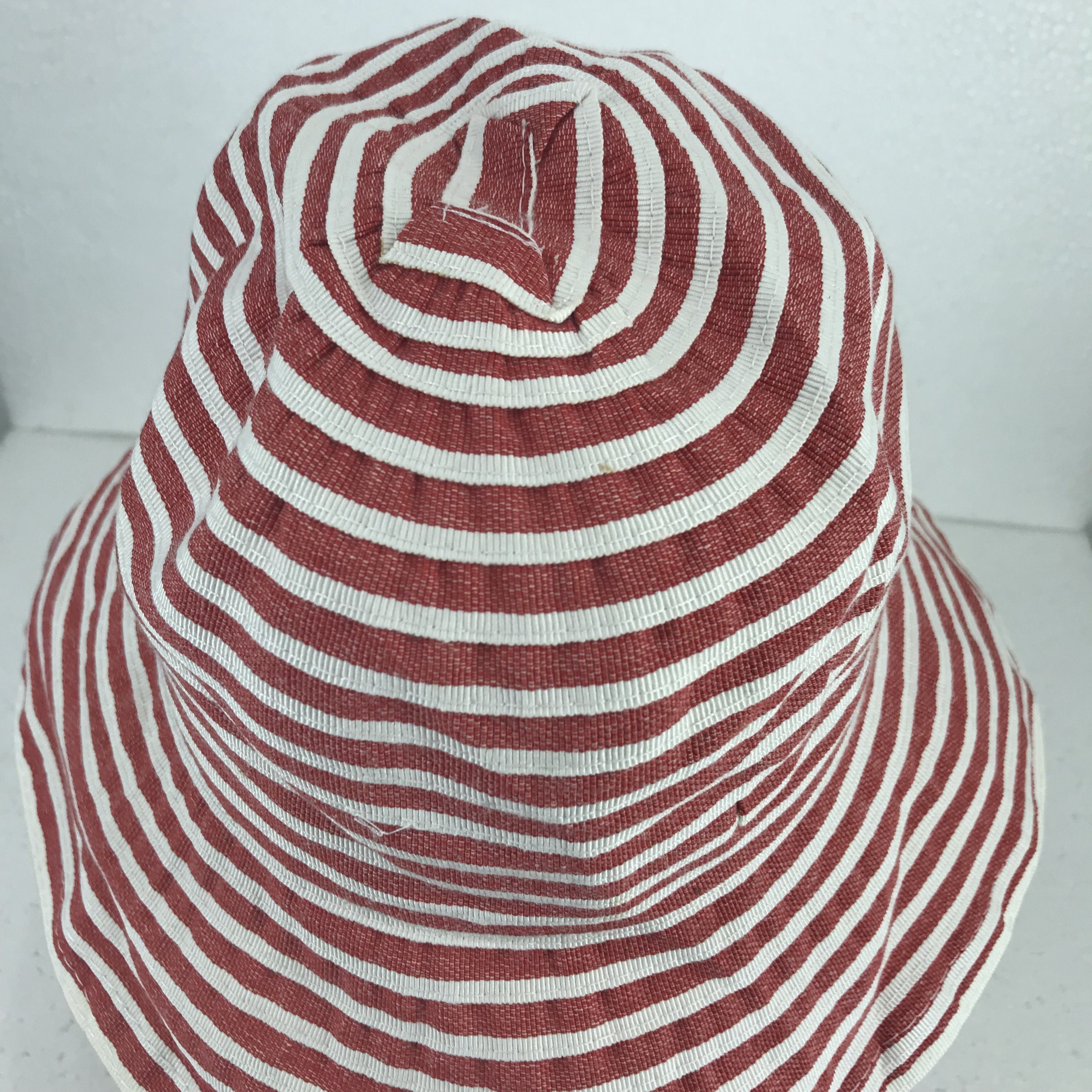 Donna Karan DONNA Made In Italy Striped Hat Size ONE SIZE - 4 Thumbnail