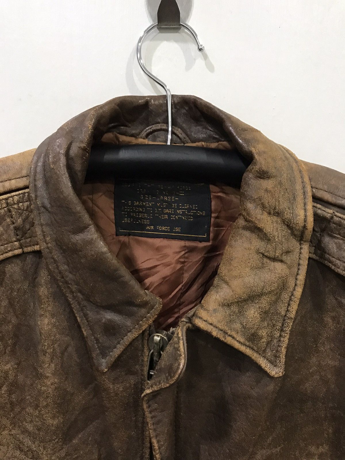 Genuine Leather Vintage A2 Leather Jacket US AIR Force Repro Size US L / EU 52-54 / 3 - 2 Thumbnail