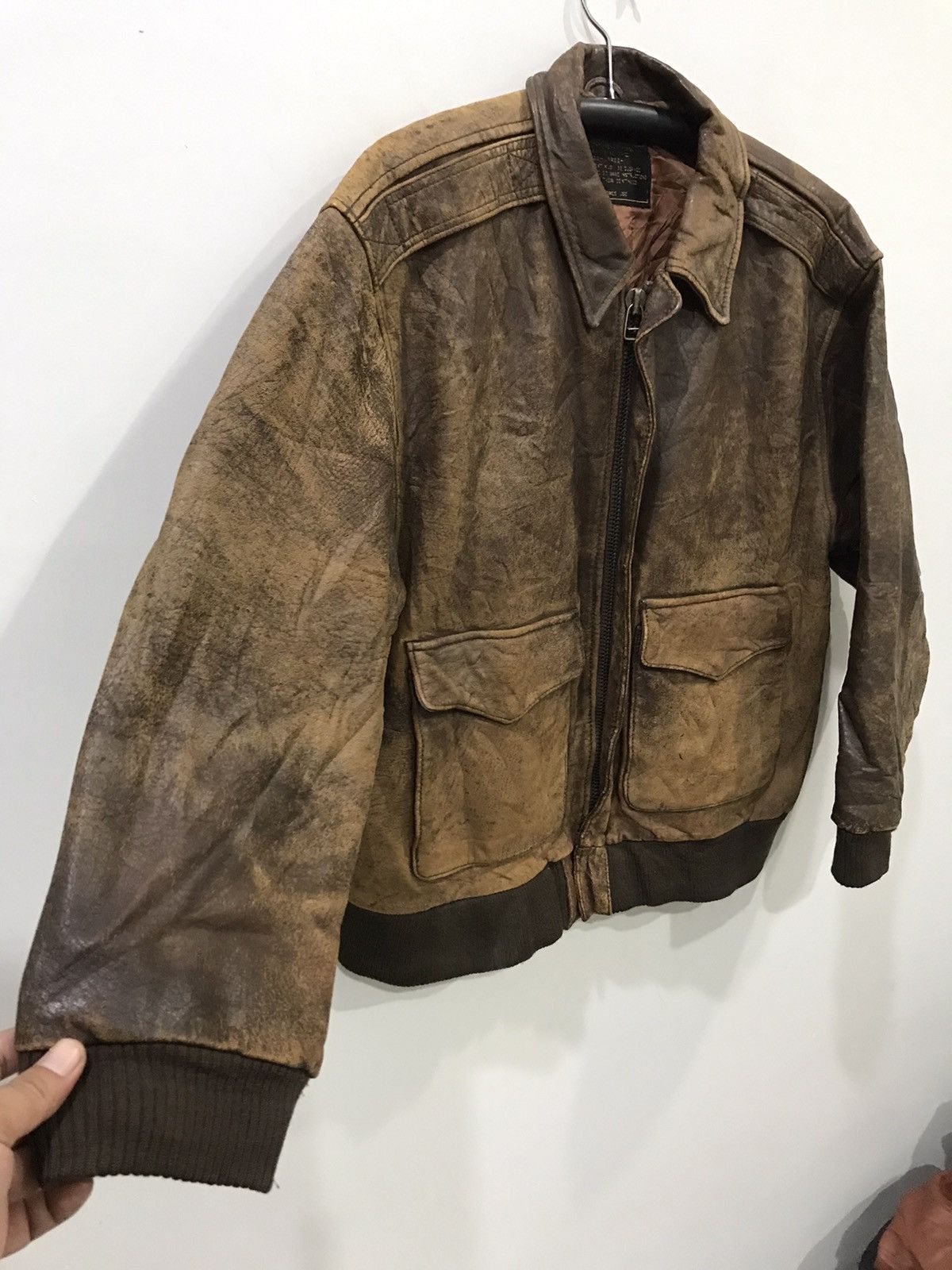Genuine Leather Vintage A2 Leather Jacket US AIR Force Repro Size US L / EU 52-54 / 3 - 8 Thumbnail