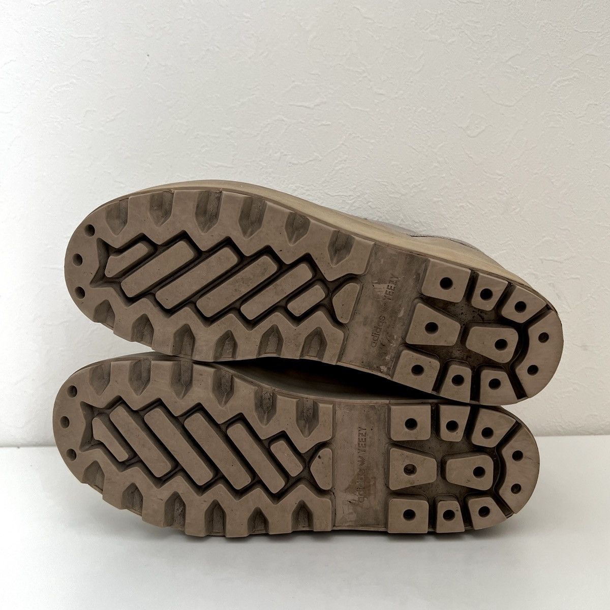 Yeezy Yeezy 950 Boots in Peyote Size US 9.5 / EU 42-43 - 4 Thumbnail