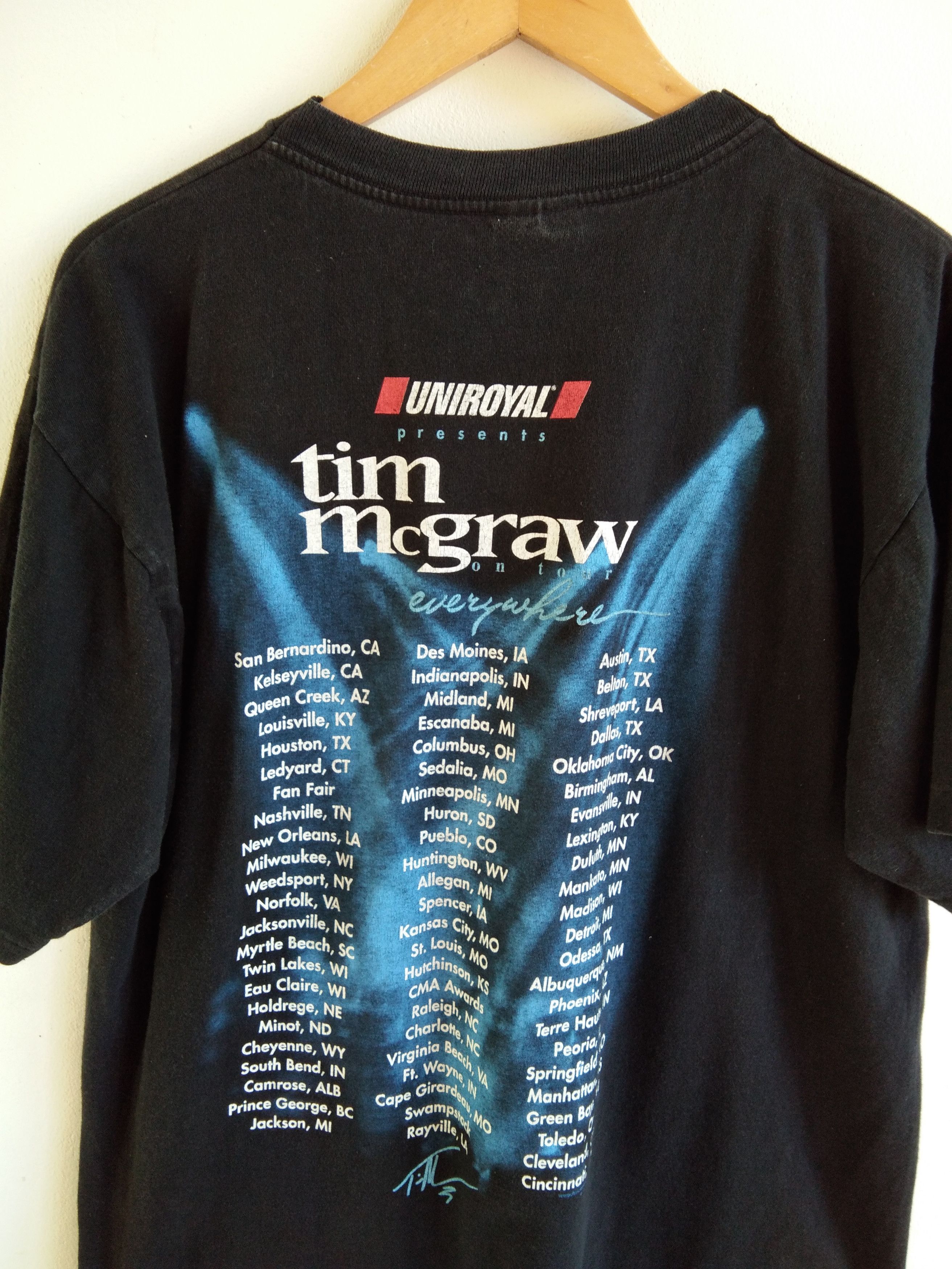 Band Tees Vintage 90s 1997 Tim McGraw Country Music Tshirt Size US XL / EU 56 / 4 - 4 Thumbnail