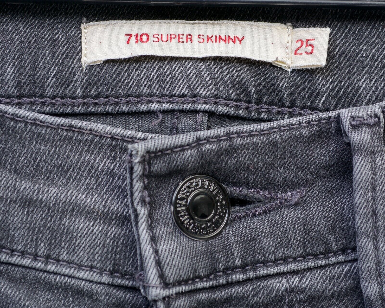 Levi's BIG E Women 710 Super Skinny W25 L30 Jeans Trousers Pants Size 25" / US 0 / IT 36 - 7 Thumbnail