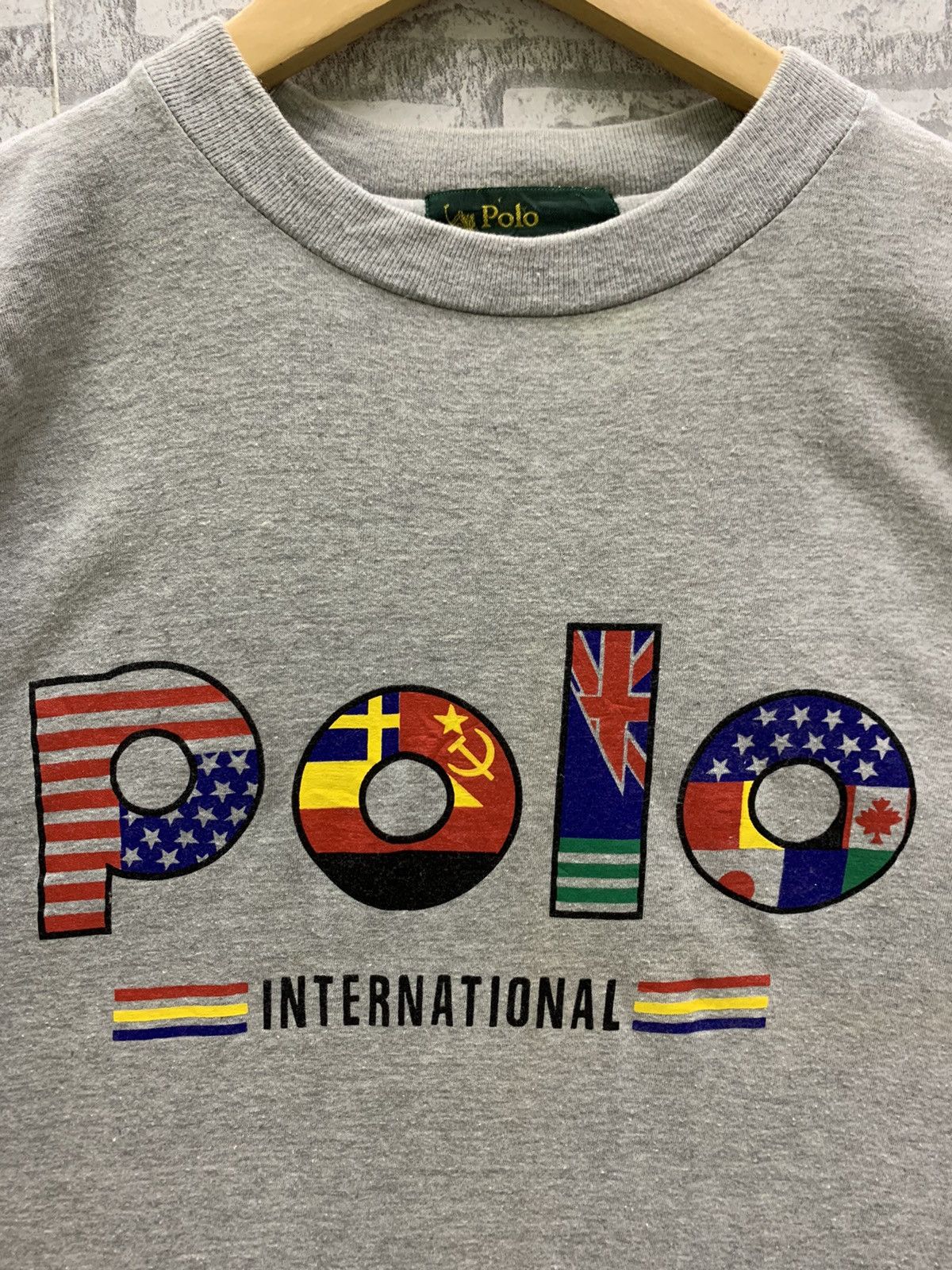 Vintage Vintage Polo International Multicolour Logo T-shirts Size US L / EU 52-54 / 3 - 4 Thumbnail