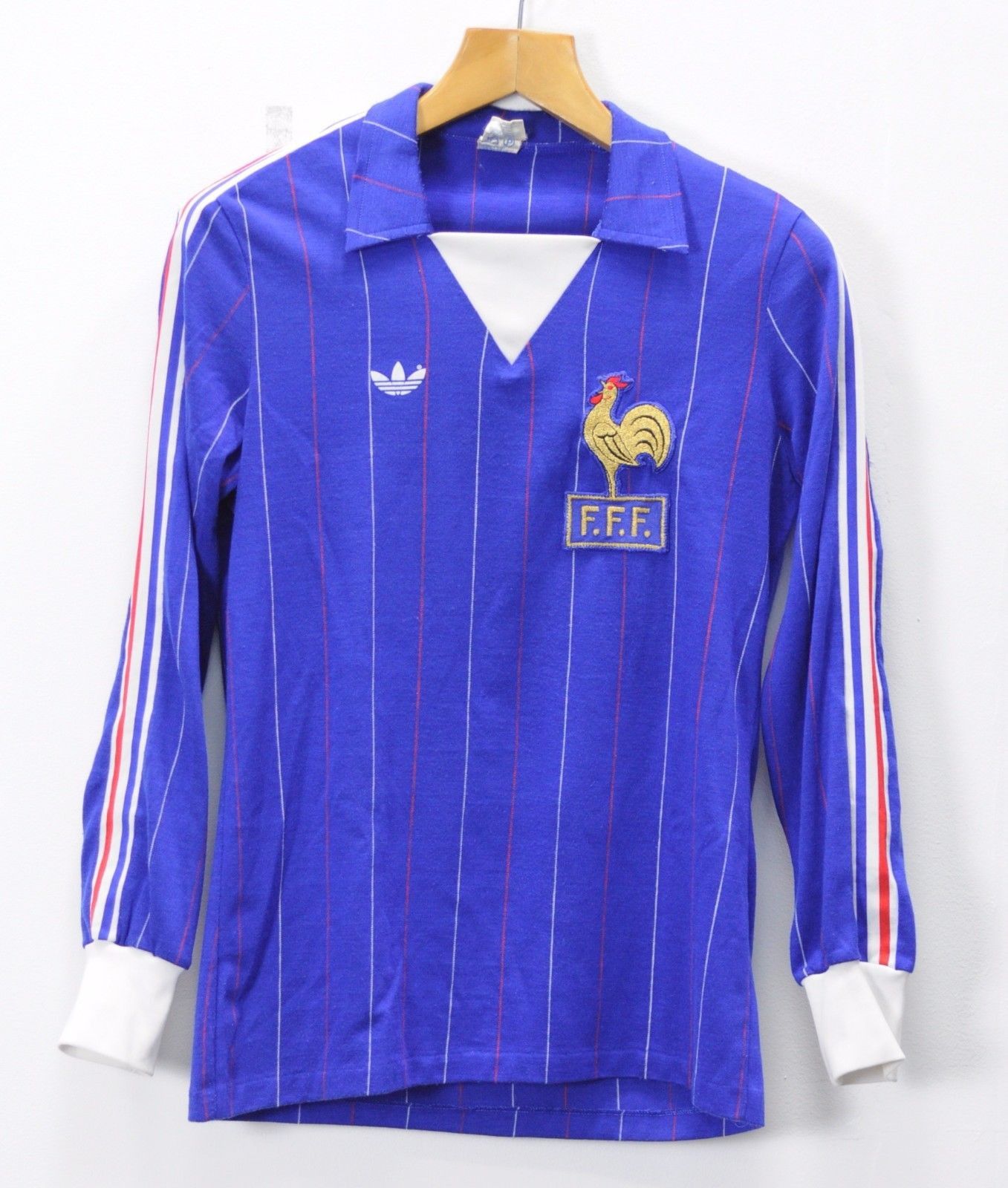 Adidas Vintage 1980s Adidas Jersey t shirt FRANCE Trefoil World Cup Size US S / EU 44-46 / 1 - 1 Thumbnail