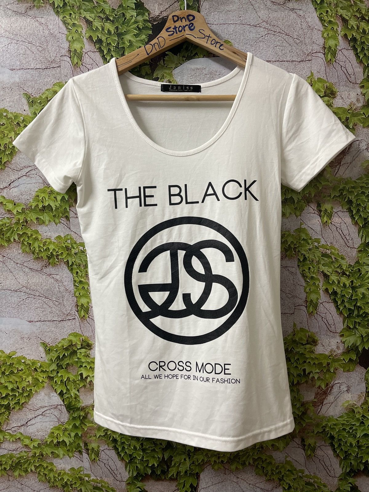 VINTAGE JANISS MAXIMUN CUTE X COOL SEXY TEE VERY RARE