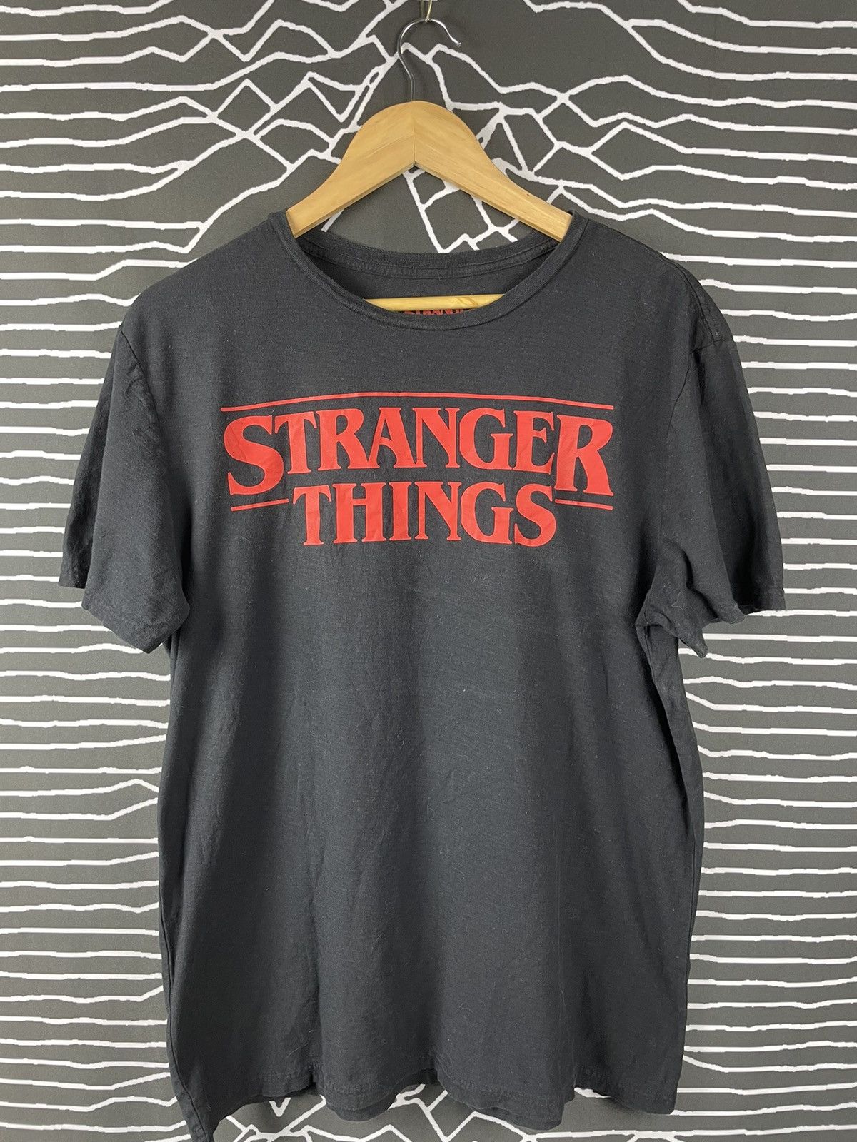 Vintage Stranger Things Tee Size US M / EU 48-50 / 2 - 1 Thumbnail