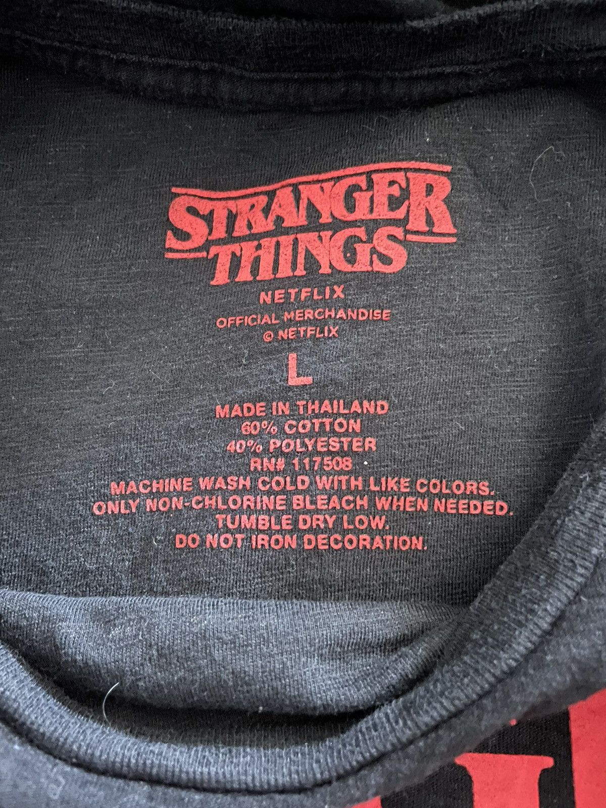Vintage Stranger Things Tee Size US M / EU 48-50 / 2 - 4 Thumbnail