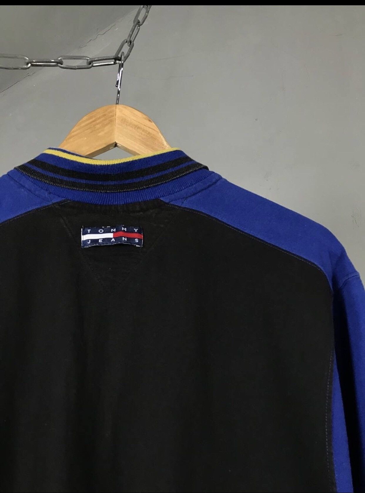 Tommy Hilfiger × Vintage Tommy Hilfiger vintage luxury streetwear polo tee Size US XL / EU 56 / 4 - 9 Thumbnail