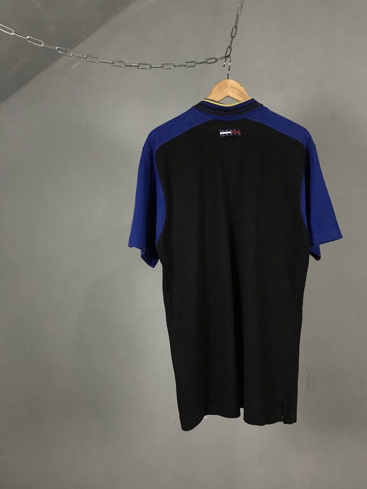 Tommy Hilfiger × Vintage Tommy Hilfiger vintage luxury streetwear polo tee Size US XL / EU 56 / 4 - 8 Thumbnail