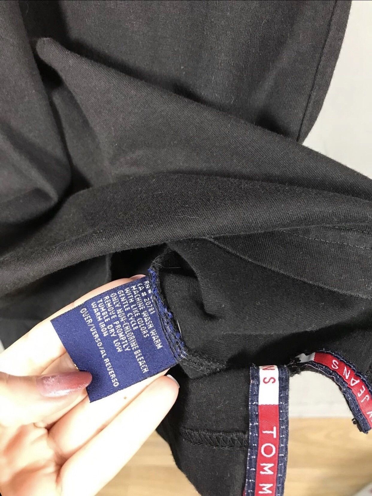Tommy Hilfiger × Vintage Tommy Hilfiger vintage luxury streetwear polo tee Size US XL / EU 56 / 4 - 6 Thumbnail