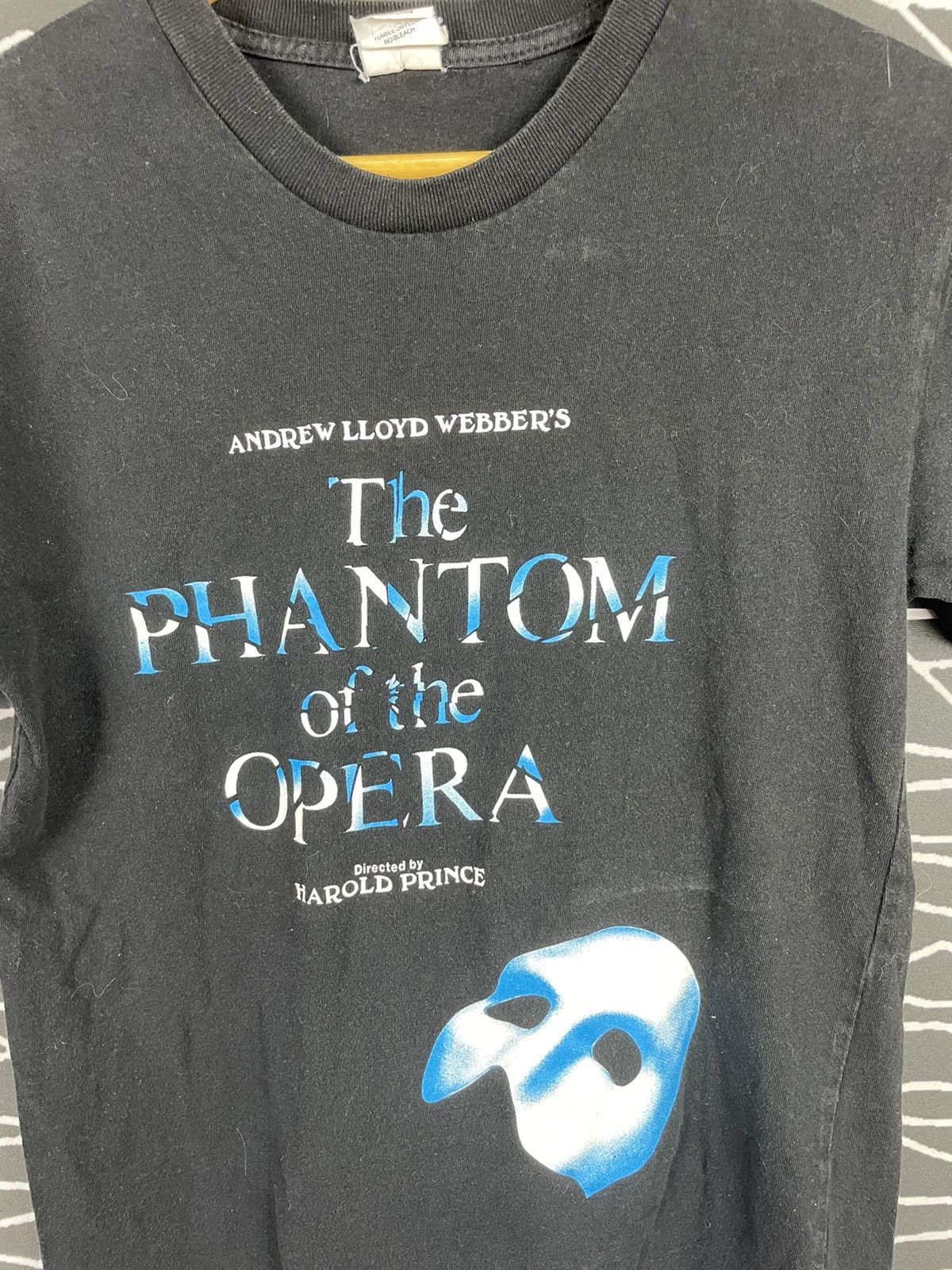 Vintage Vintage The Phantom Of Opera Tshirt Size US S / EU 44-46 / 1 - 2 Thumbnail