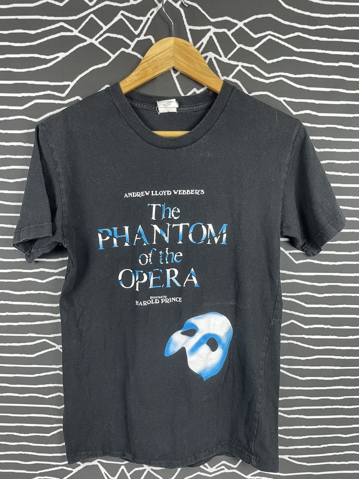 Vintage Vintage The Phantom Of Opera Tshirt Size US S / EU 44-46 / 1 - 1 Thumbnail