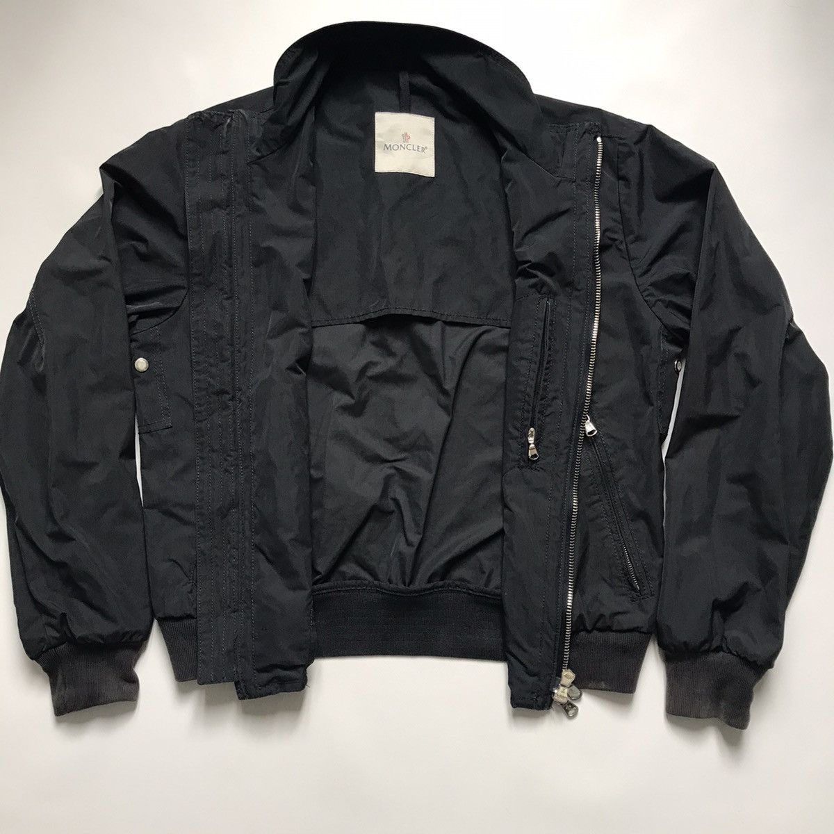 Moncler Moncler bomber jacket Size US S / EU 44-46 / 1 - 5 Thumbnail