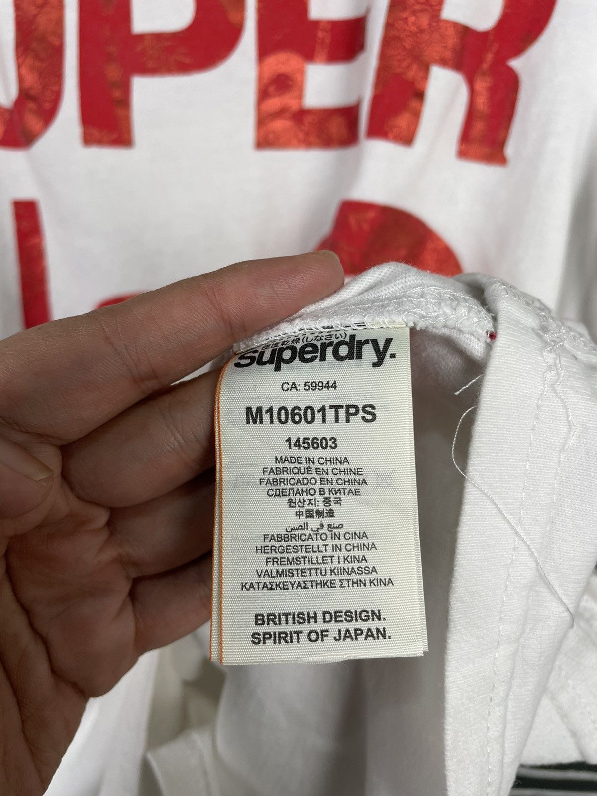 Japanese Brand Superdry No8 International Tshirt Size US L / EU 52-54 / 3 - 10 Thumbnail