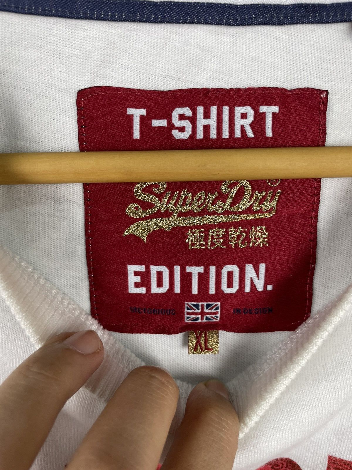 Japanese Brand Superdry No8 International Tshirt Size US L / EU 52-54 / 3 - 7 Thumbnail