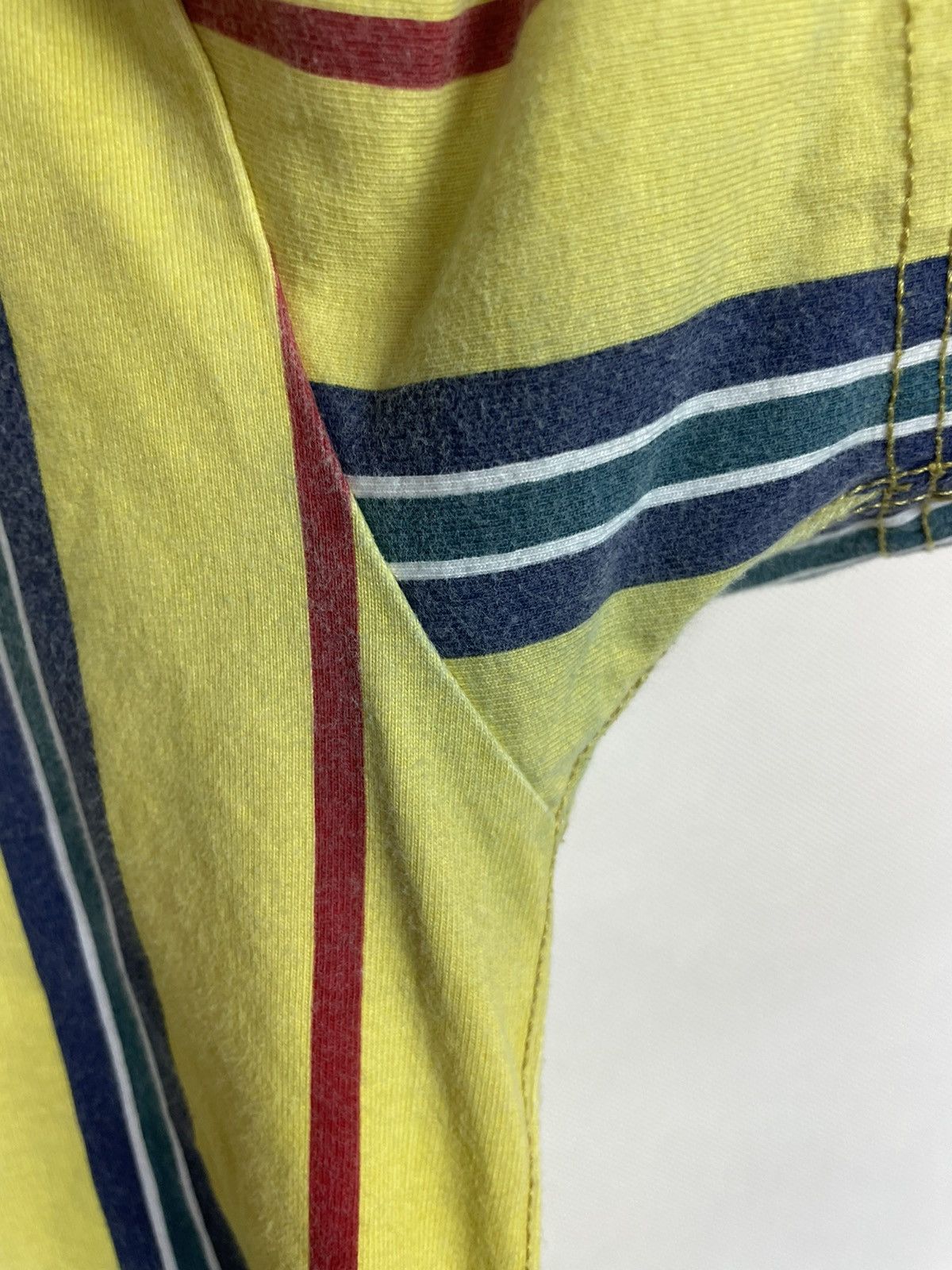 Grailed Urban outfitters Tshirt Size US L / EU 52-54 / 3 - 4 Thumbnail