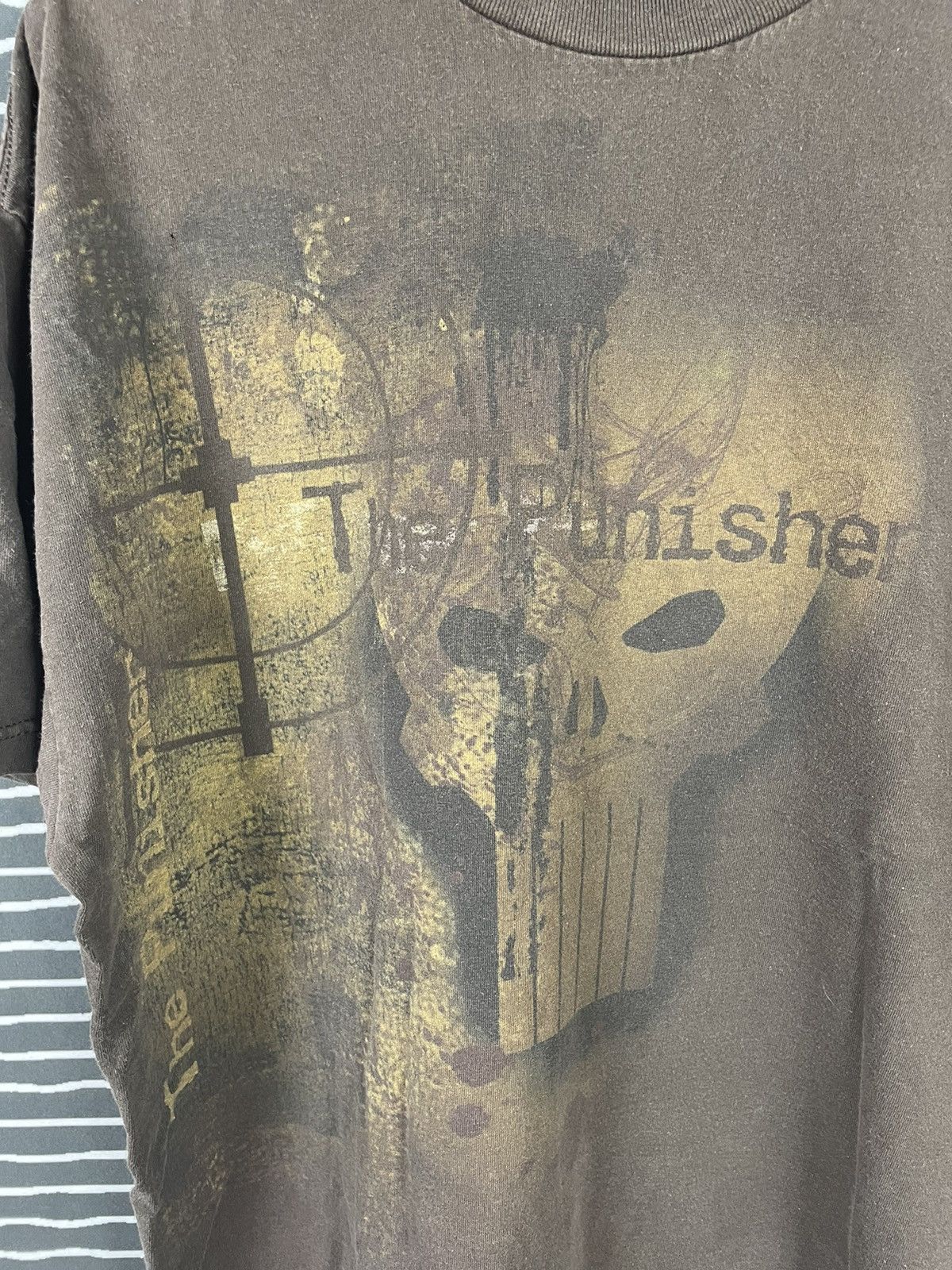 Mad Engine Vintage Marvel Mad Engine Punisher Logo Shirt Size US XL / EU 56 / 4 - 2 Thumbnail
