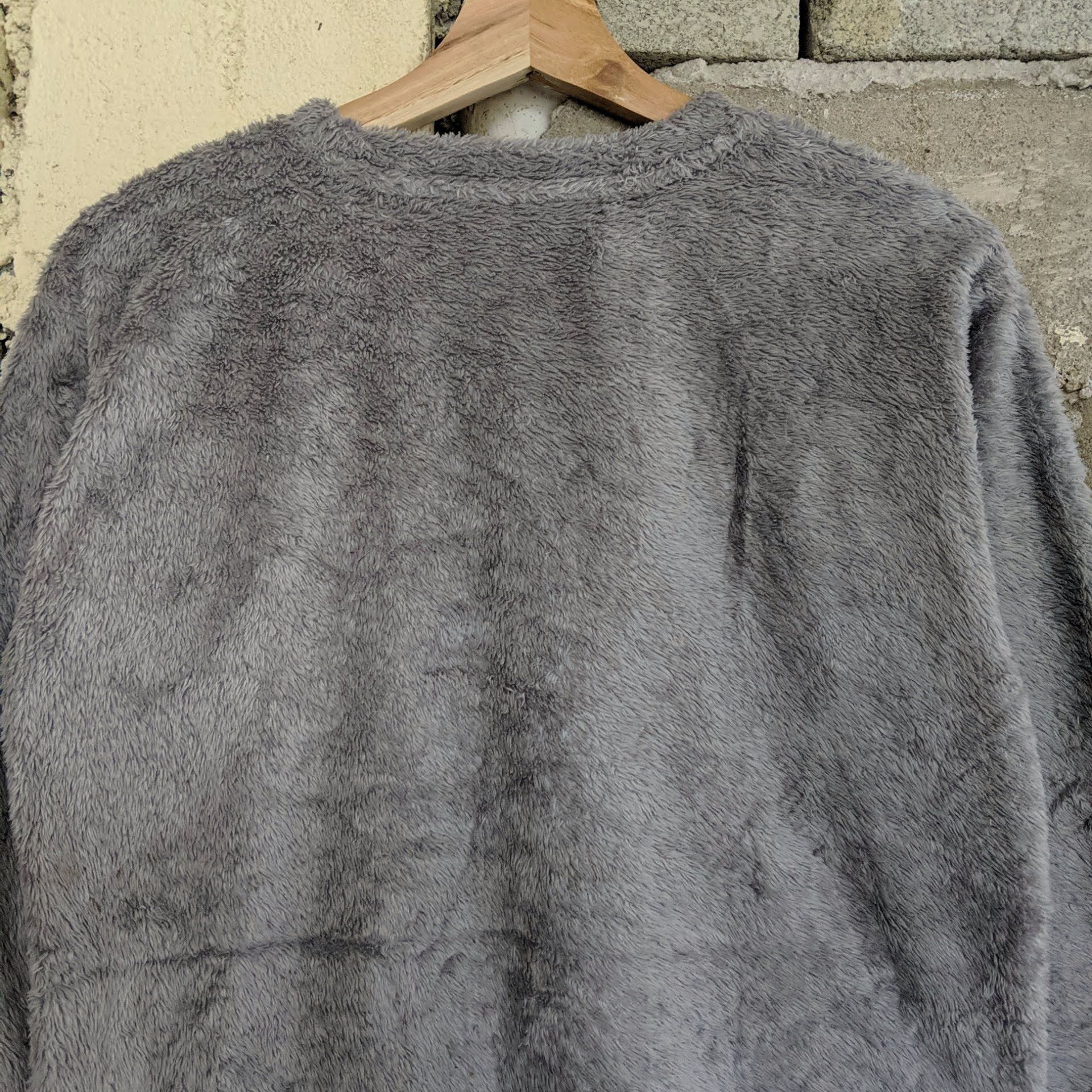 Japanese Brand Vintage Disney Mickey Mouse Mohair Shaggy Knitwear Jumper Size US S / EU 44-46 / 1 - 9 Thumbnail