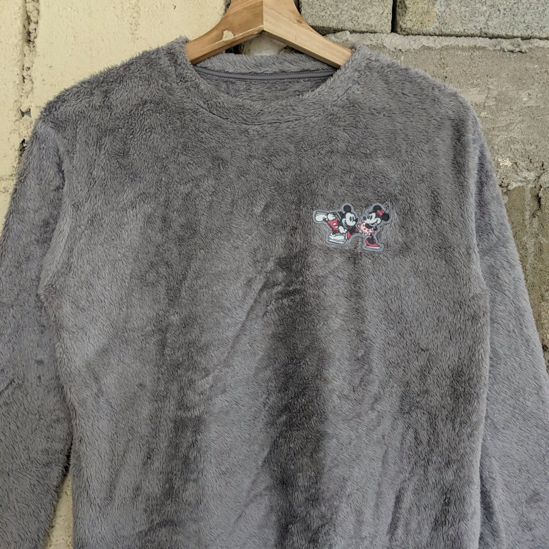 Japanese Brand Vintage Disney Mickey Mouse Mohair Shaggy Knitwear Jumper Size US S / EU 44-46 / 1 - 2 Thumbnail