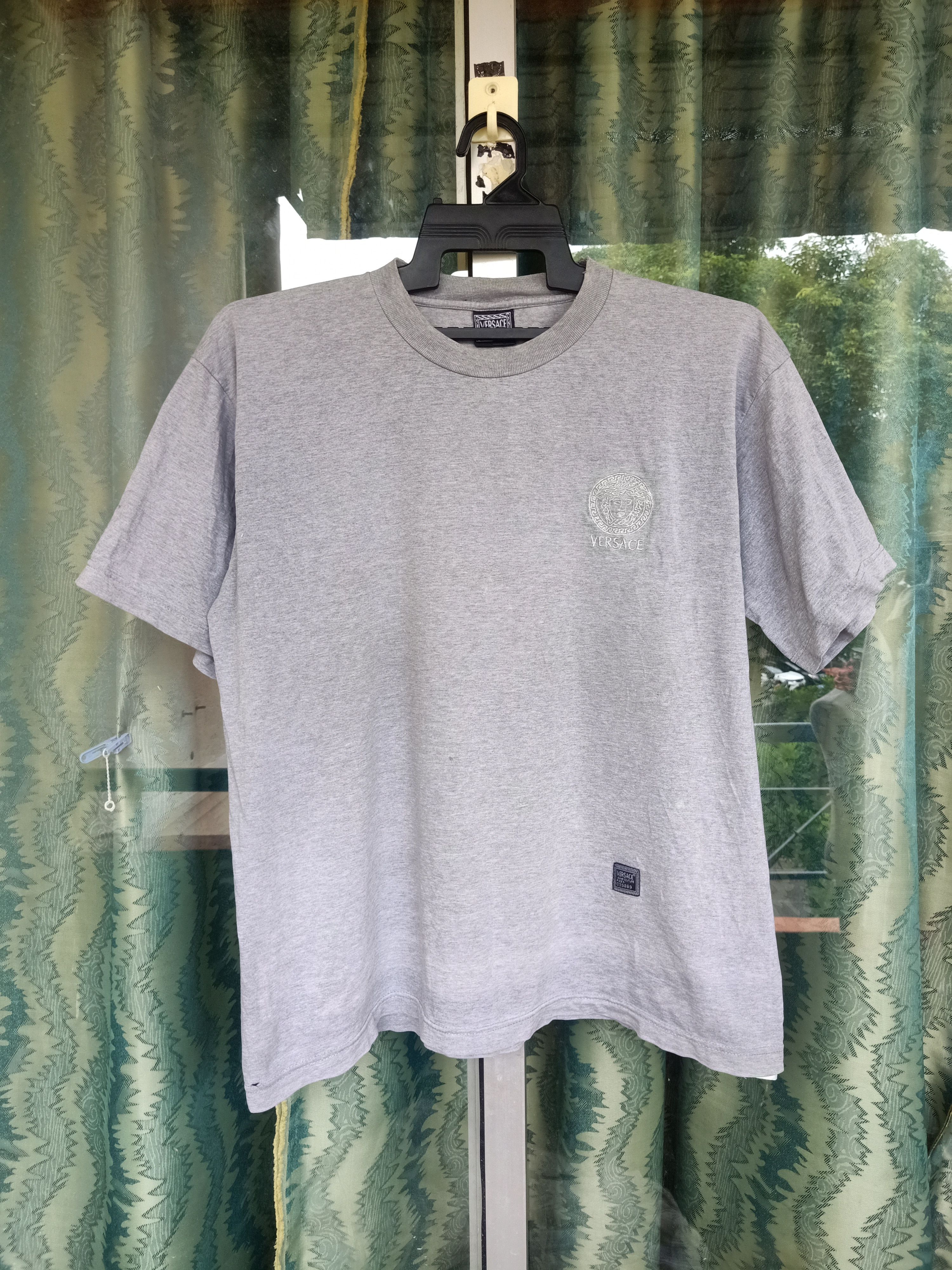 Versace Vtg Distressed Versace Medusa Logo Size US M / EU 48-50 / 2 - 1 Thumbnail