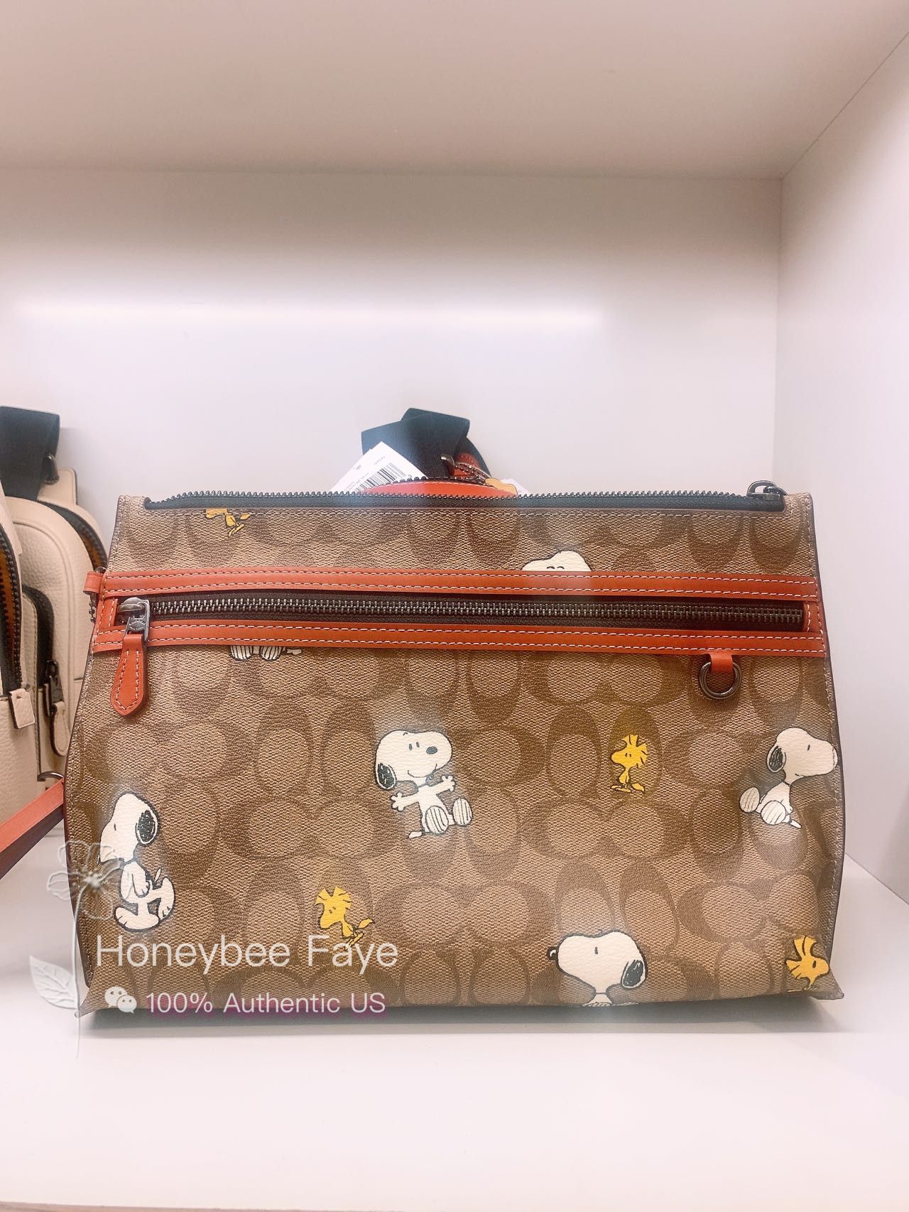 Coach Peanuts MEN'S Carry All Pouch With Snoopy Size ONE SIZE - 2 Thumbnail