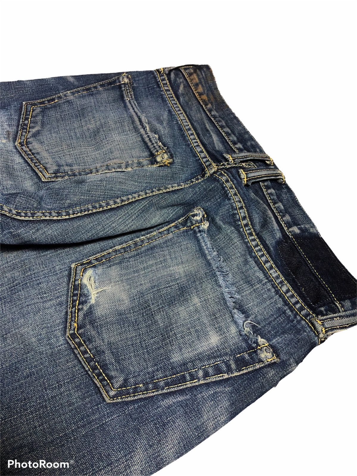 Designer DAMAGED DISTRESSED SELVEDGE DENIM BY T.M.T BIG HOLIDAY Size US 30 / EU 46 - 3 Thumbnail